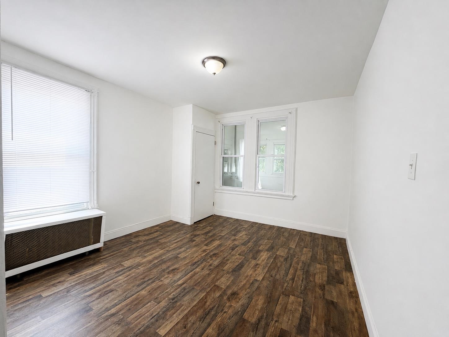 144 JOHNSTON AVE - Photo 4