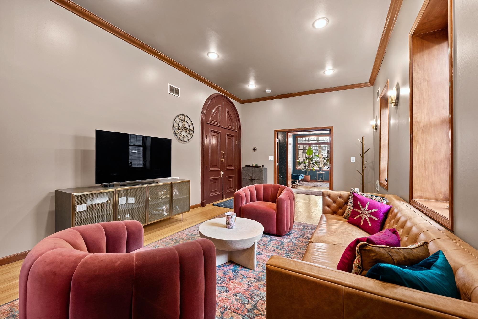 20 RESERVOIR AVE - Photo 3
