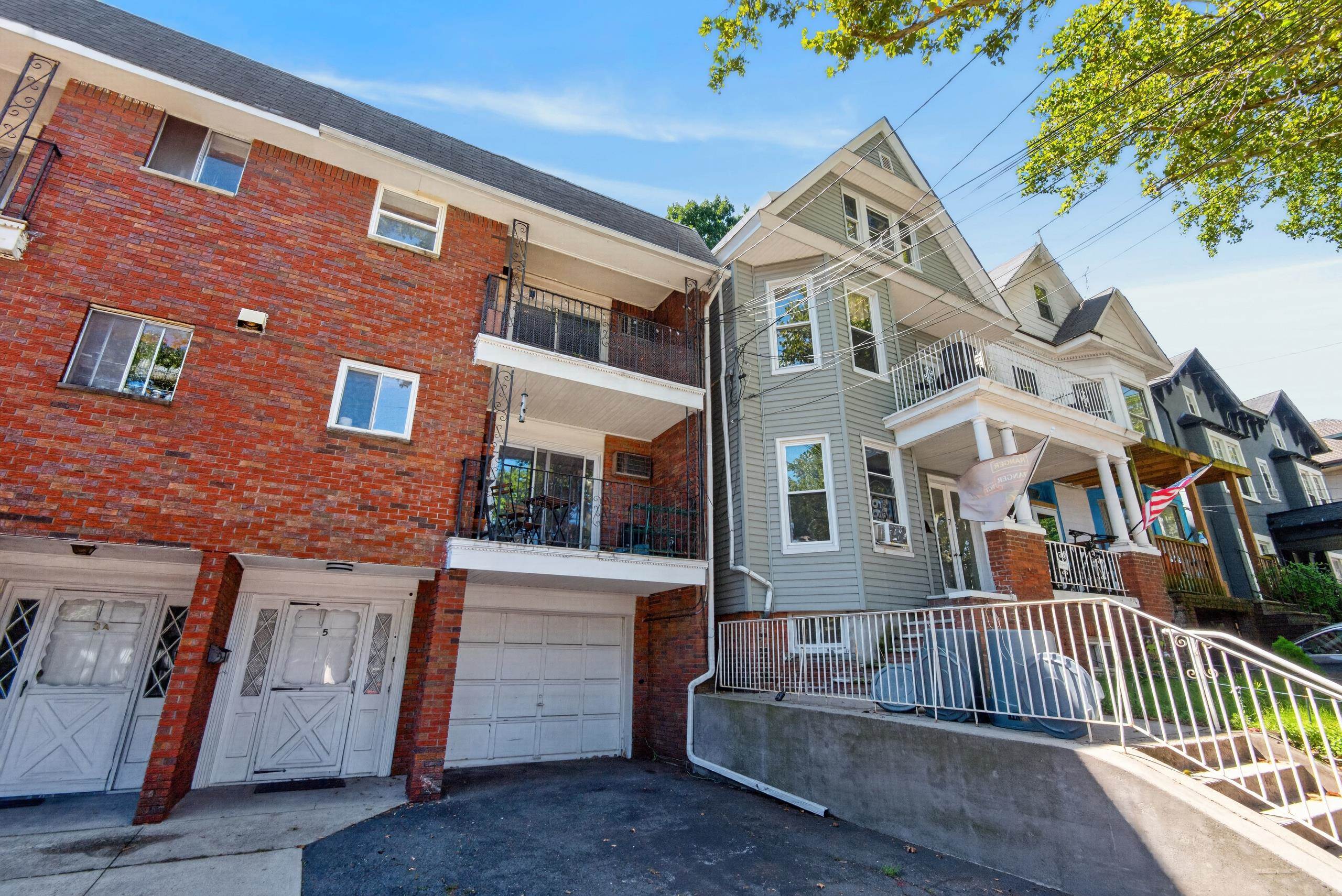 5 RESERVOIR AVE - Photo 3