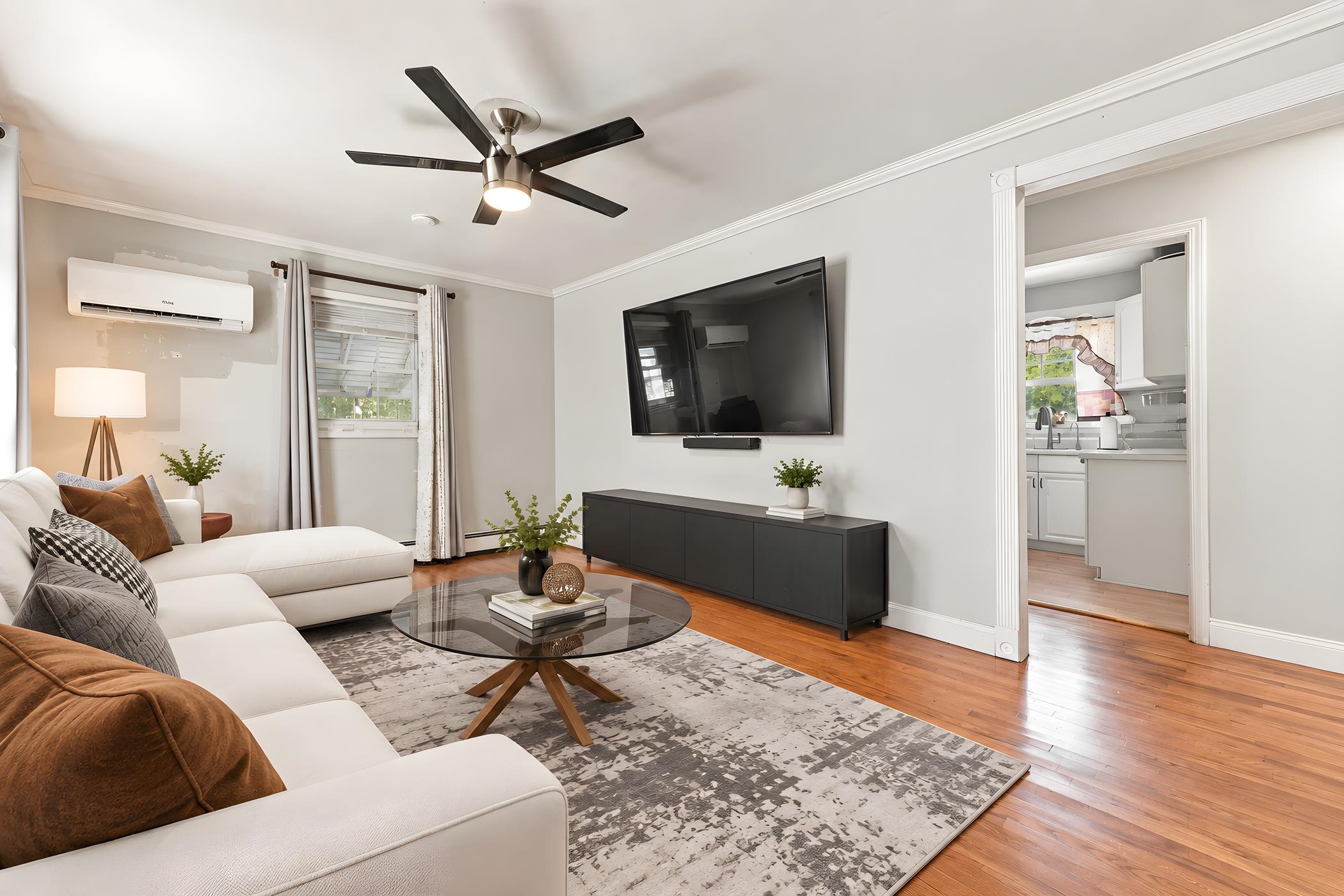 108 FORDHAM RD - Photo 3