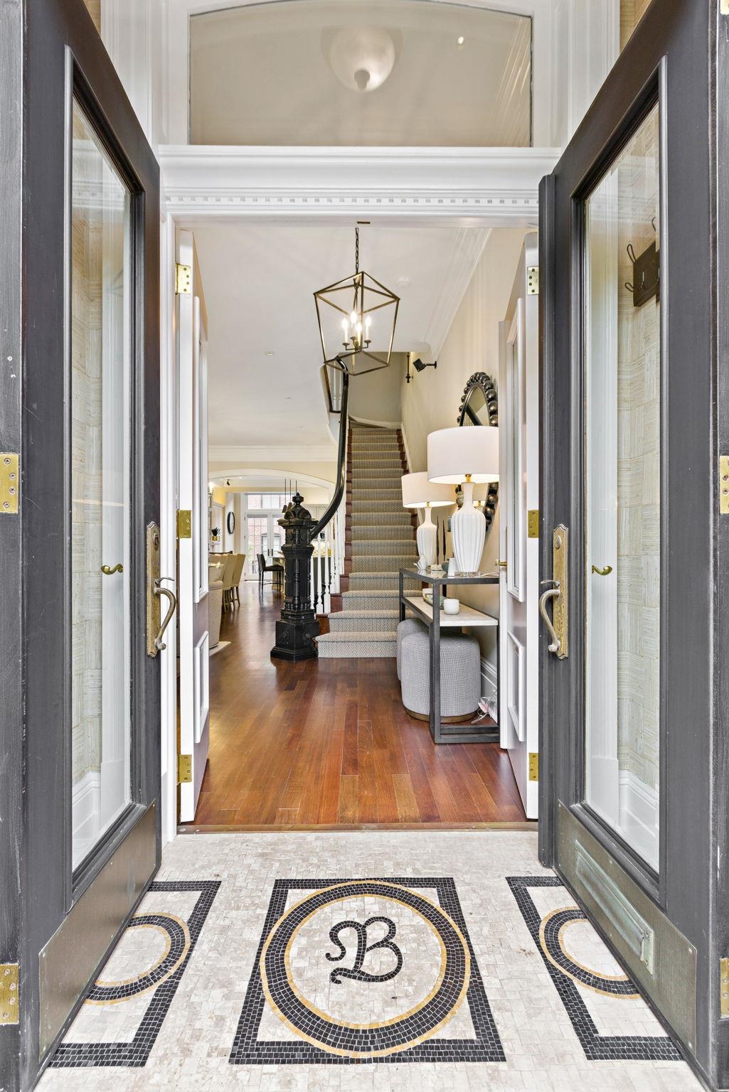 630 HUDSON ST - Photo 3