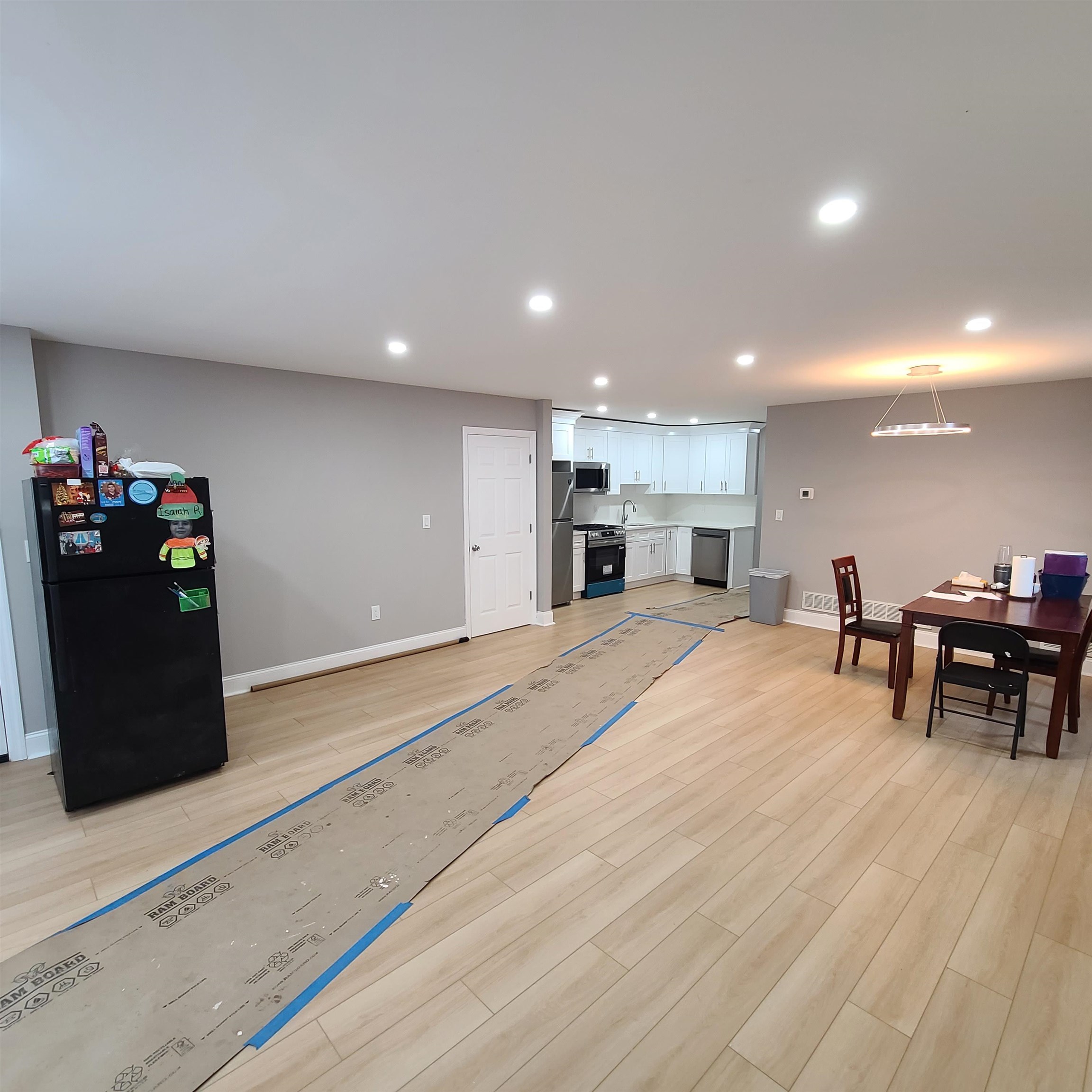 1118 85TH ST - Photo 3