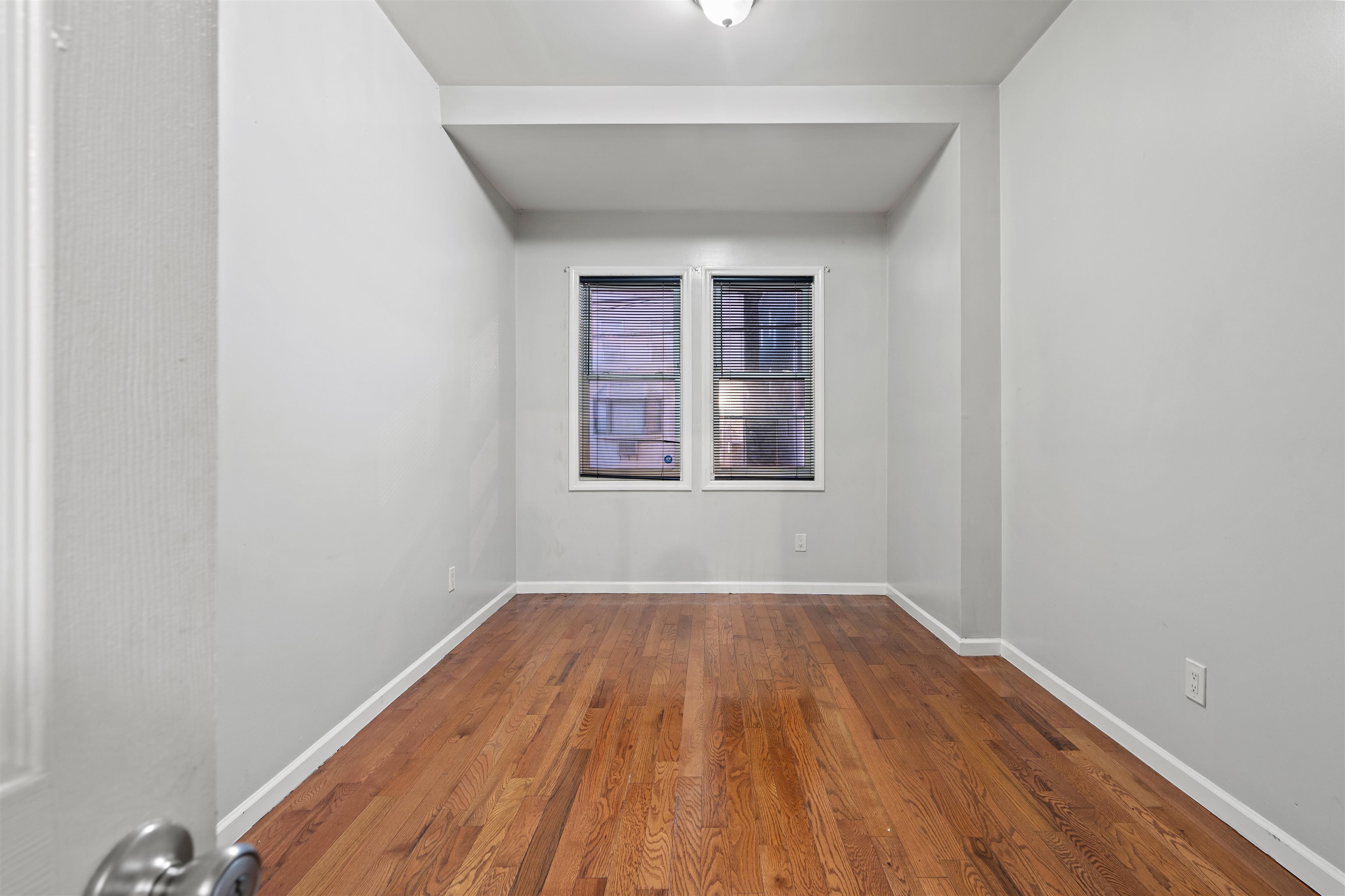 1307 51ST ST - Photo 3
