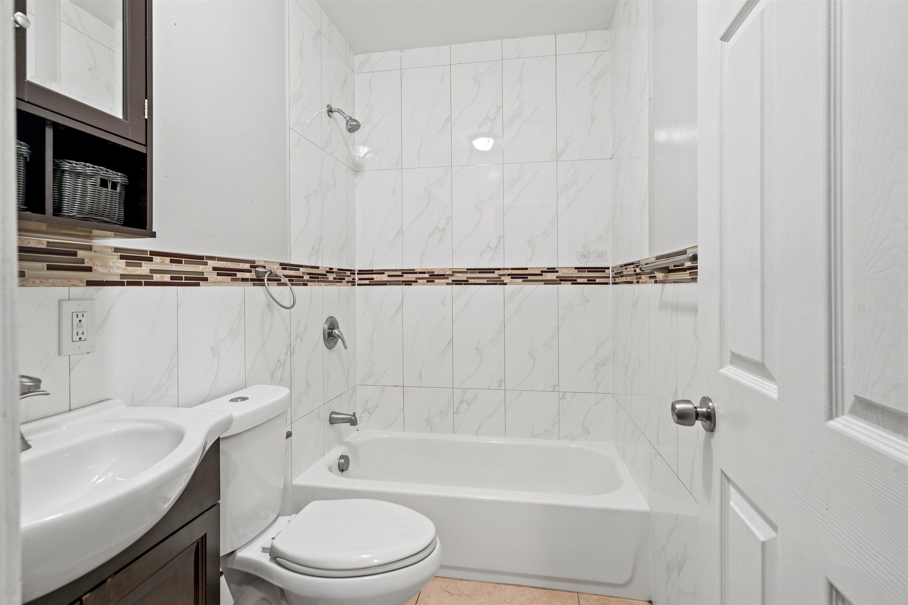 1307 51ST ST - Photo 5