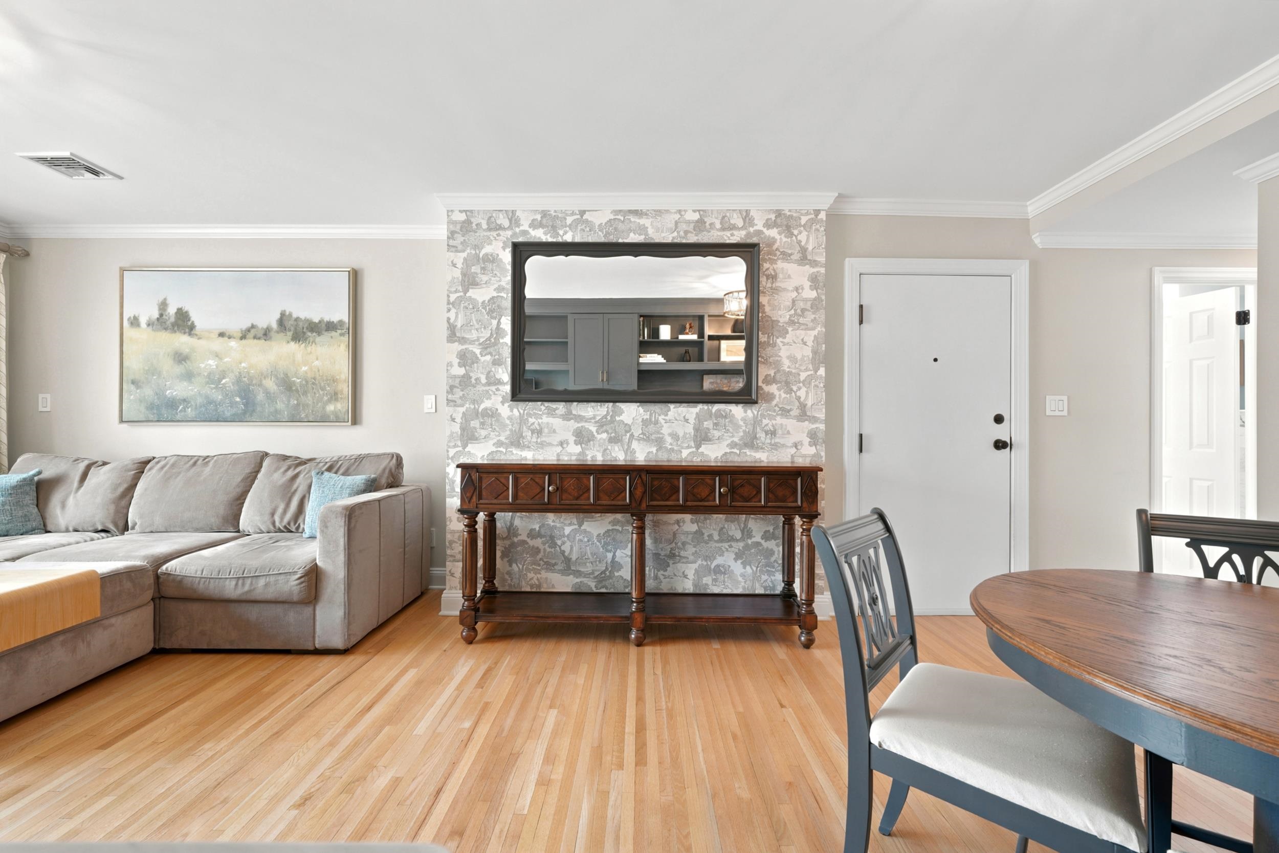 1315 WASHINGTON ST - Photo 4
