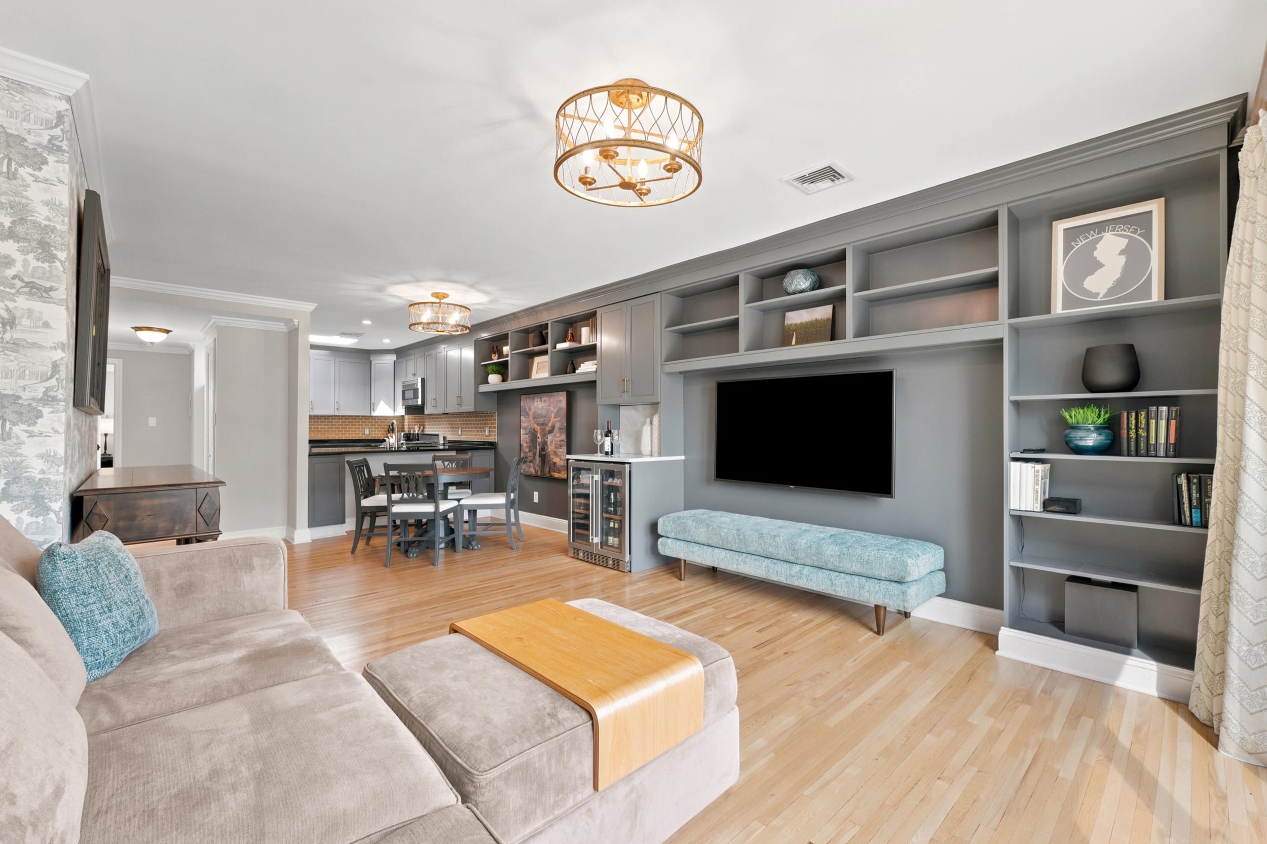 1315 WASHINGTON ST - Photo 5