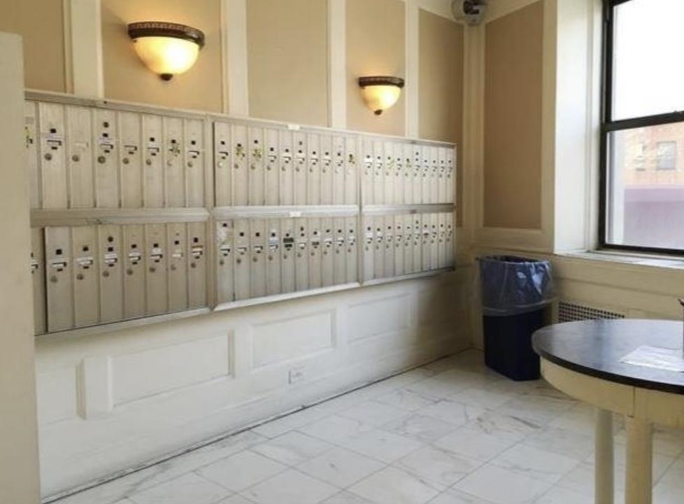 2600 KENNEDY BLVD - Photo 4