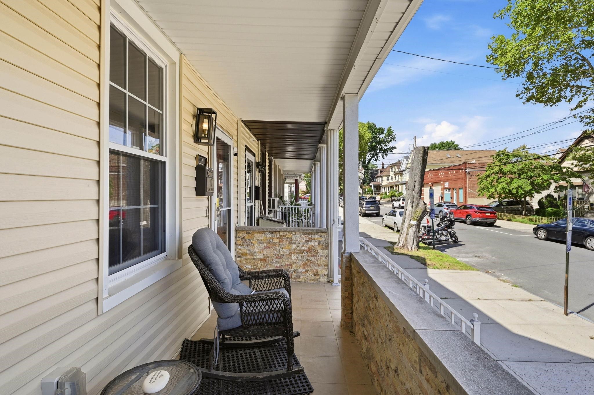 10 36TH ST - Photo 5