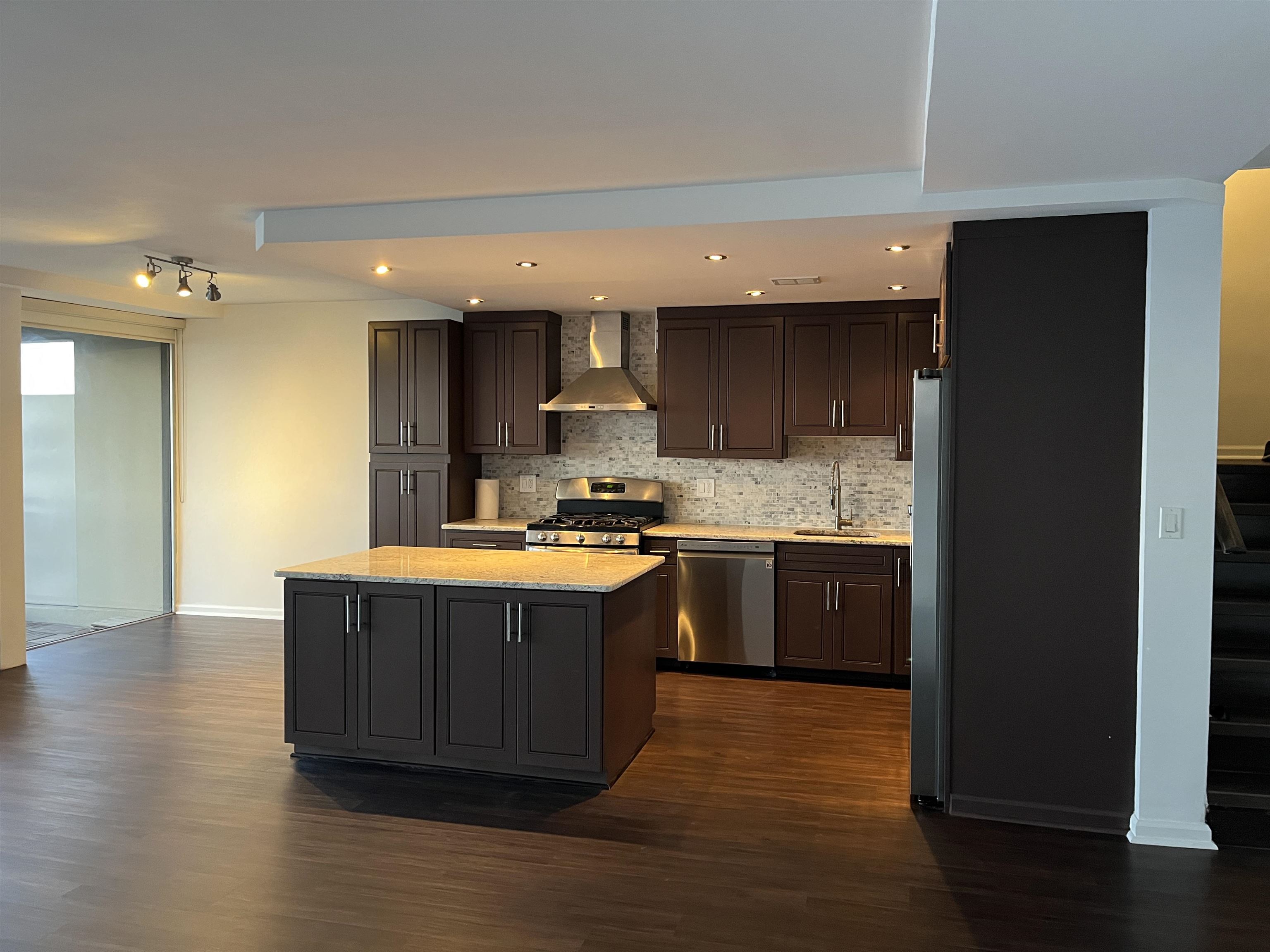 4 HORIZON RD - Photo 3