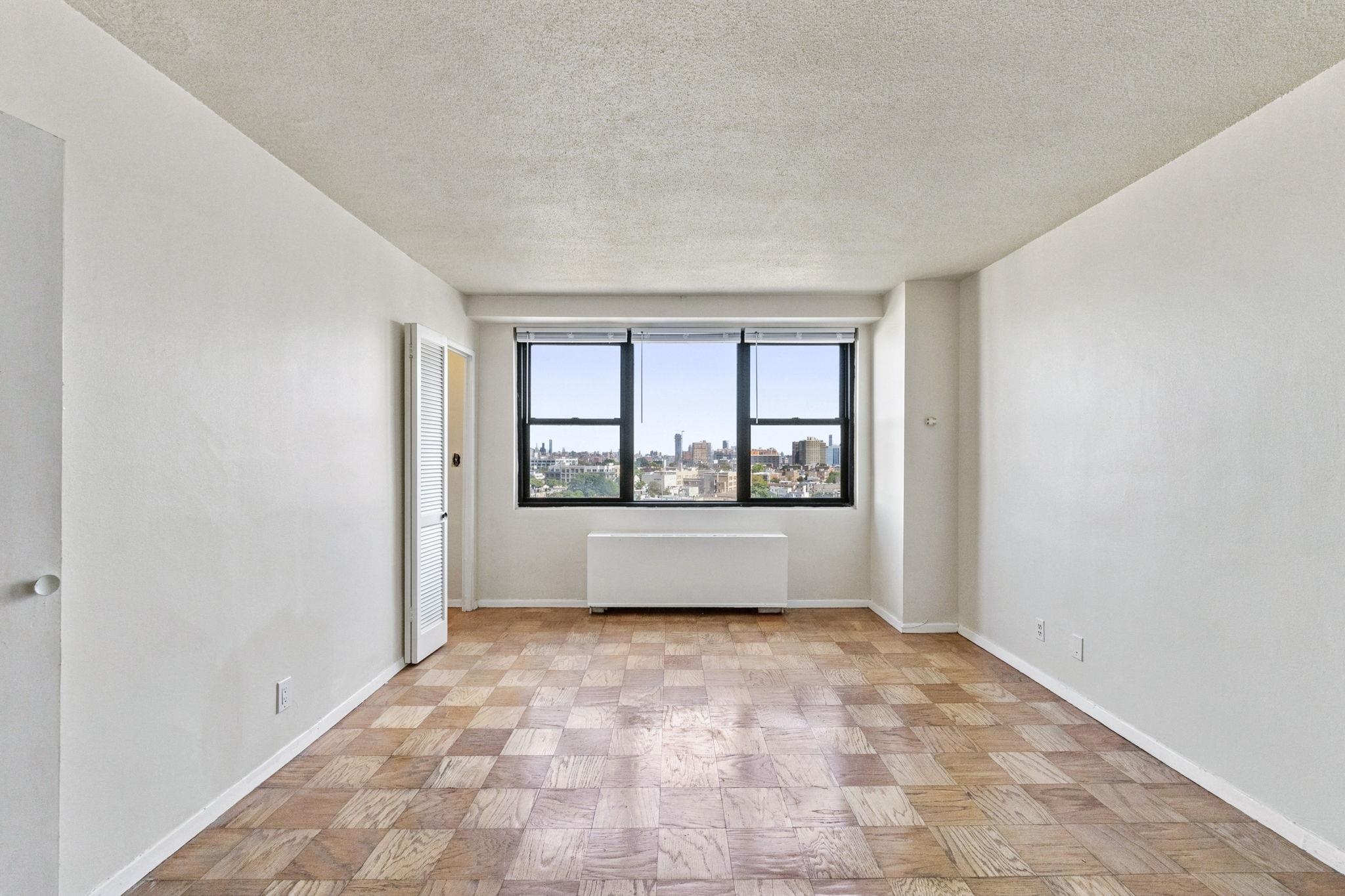 201 ST PAULS AVE - Photo 3