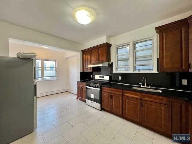 123 OAK ST - Photo 3