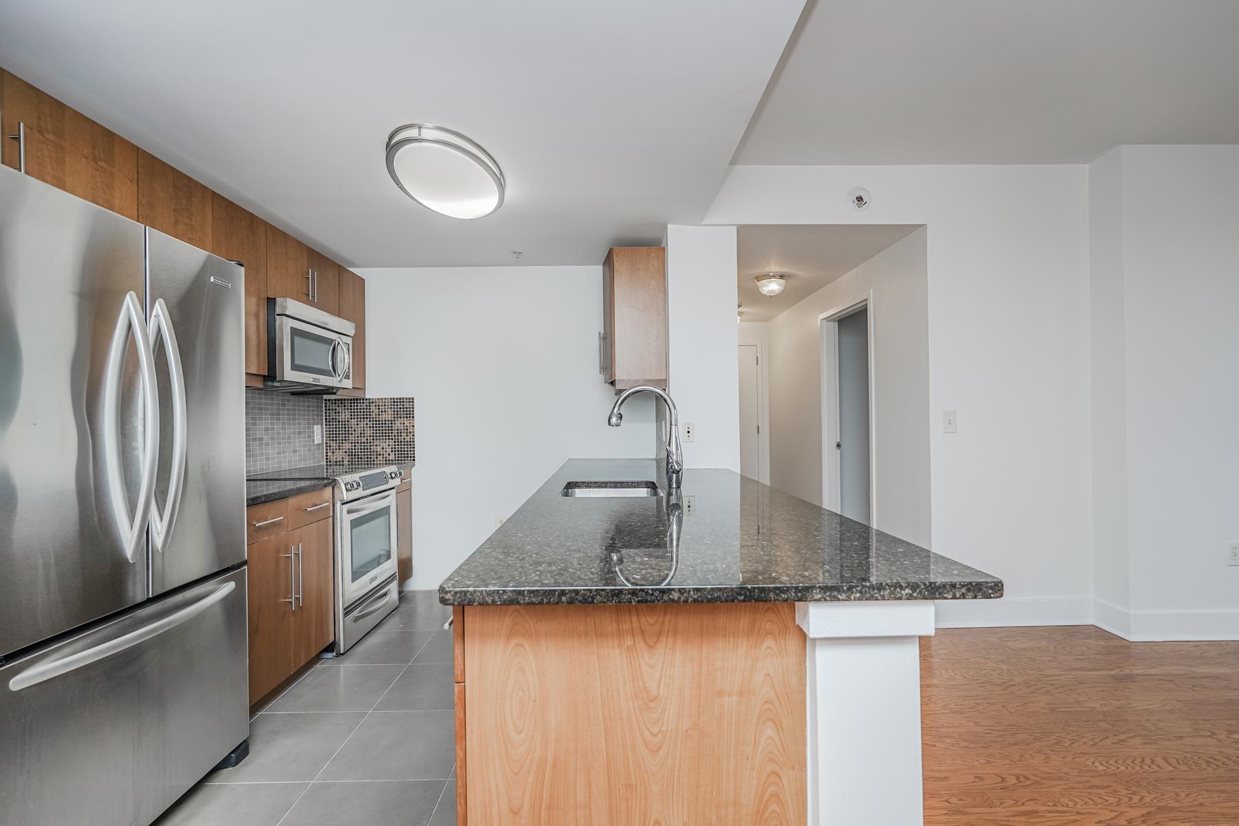88 MORGAN ST - Photo 5