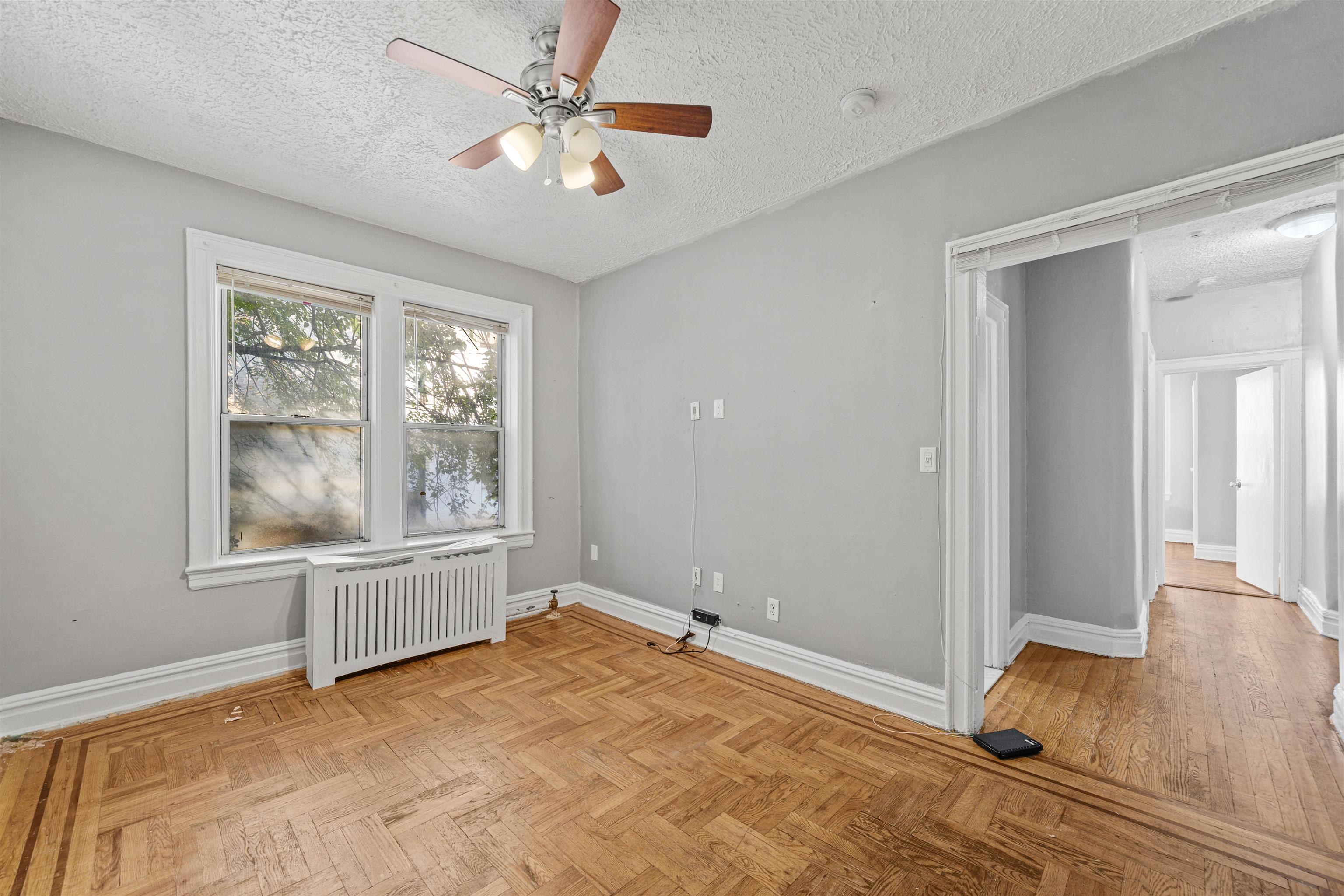 118 CORBIN AVE - Photo 5