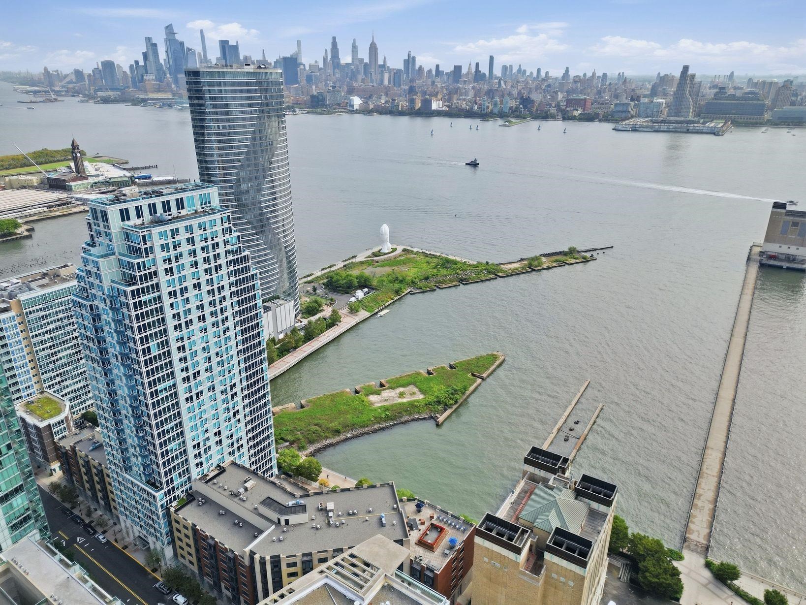 20 NEWPORT PARKWAY - Photo 3