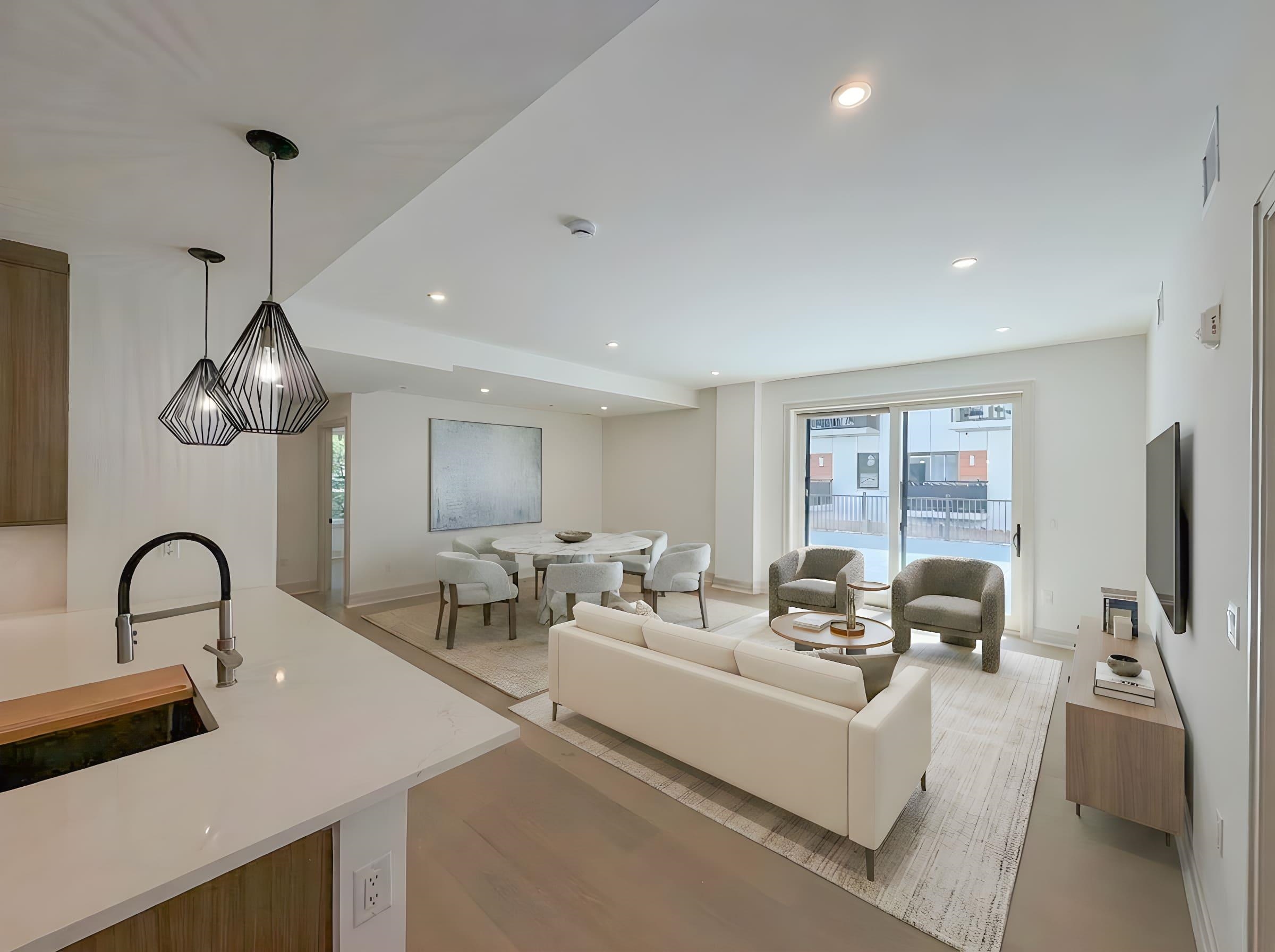 921 MADISON ST - Photo 2