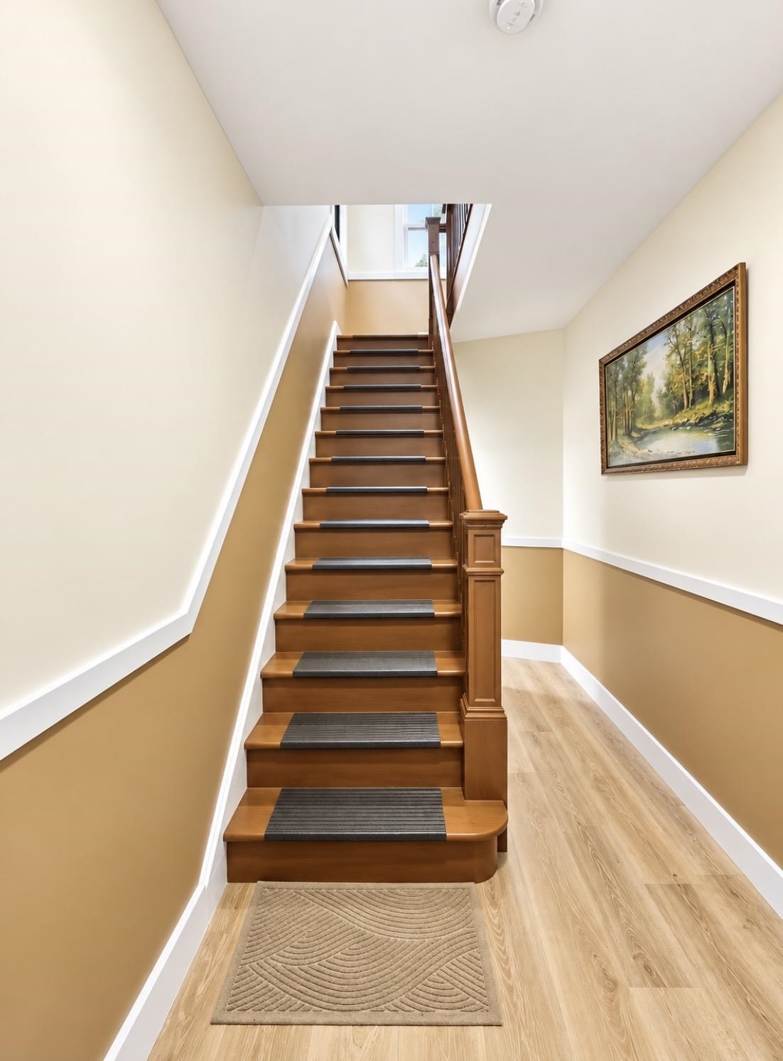 156 NELSON AVE - Photo 2