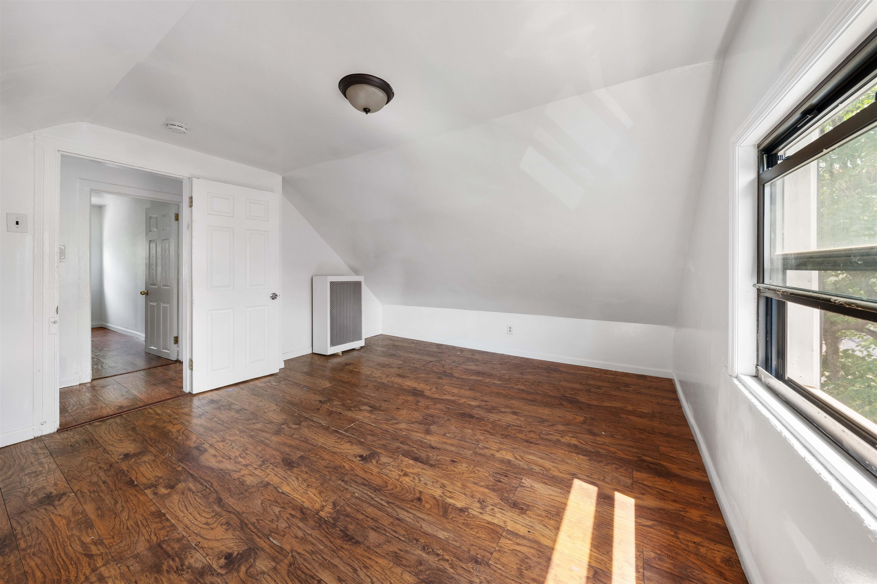 485 CARY ST - Photo 5