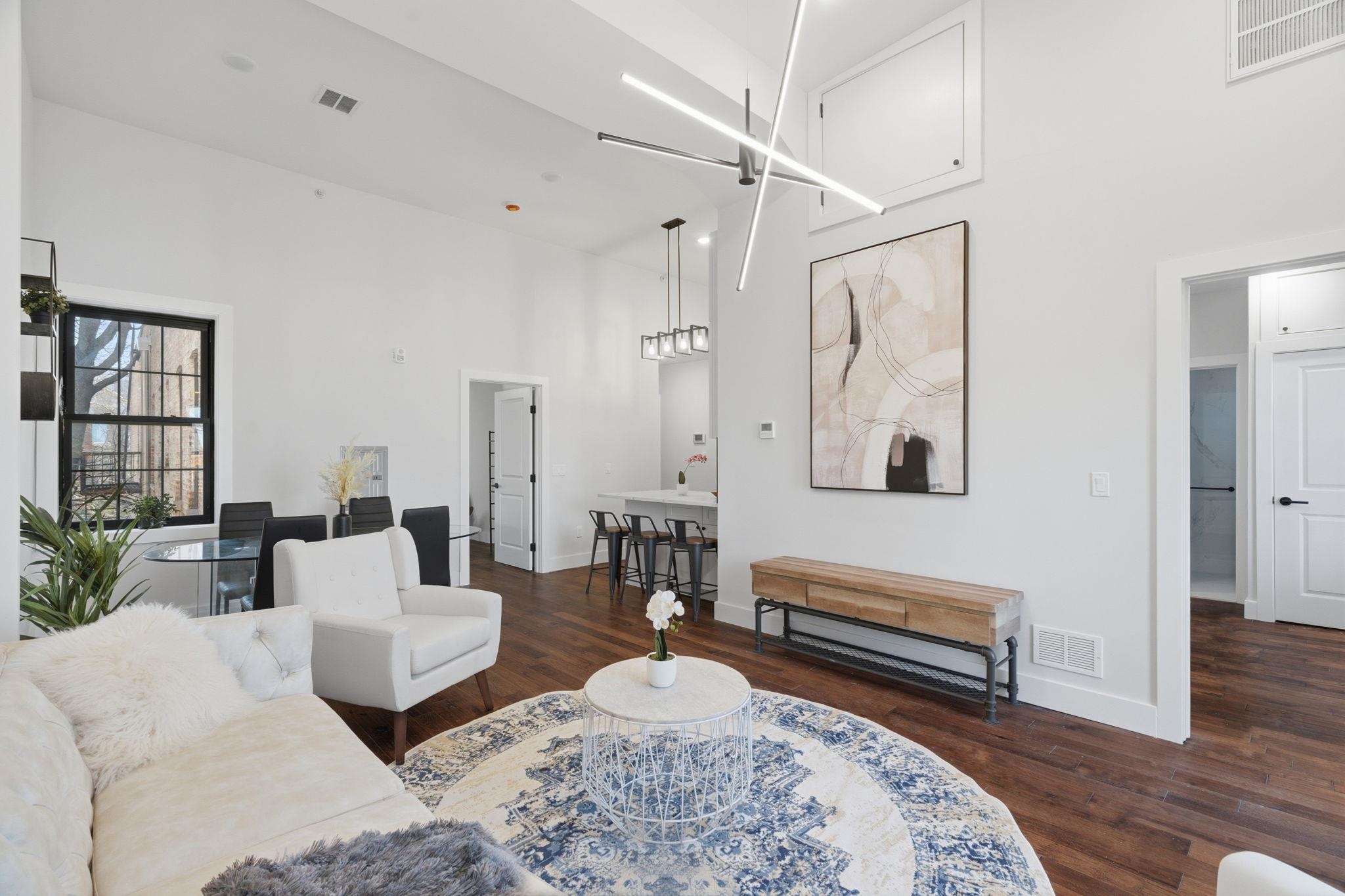 104 GLENWOOD AVE - Photo 3