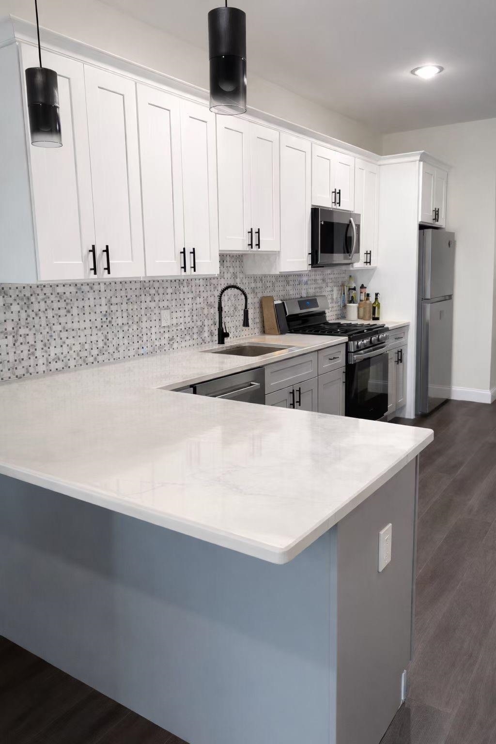 517 7TH ST - Photo 3