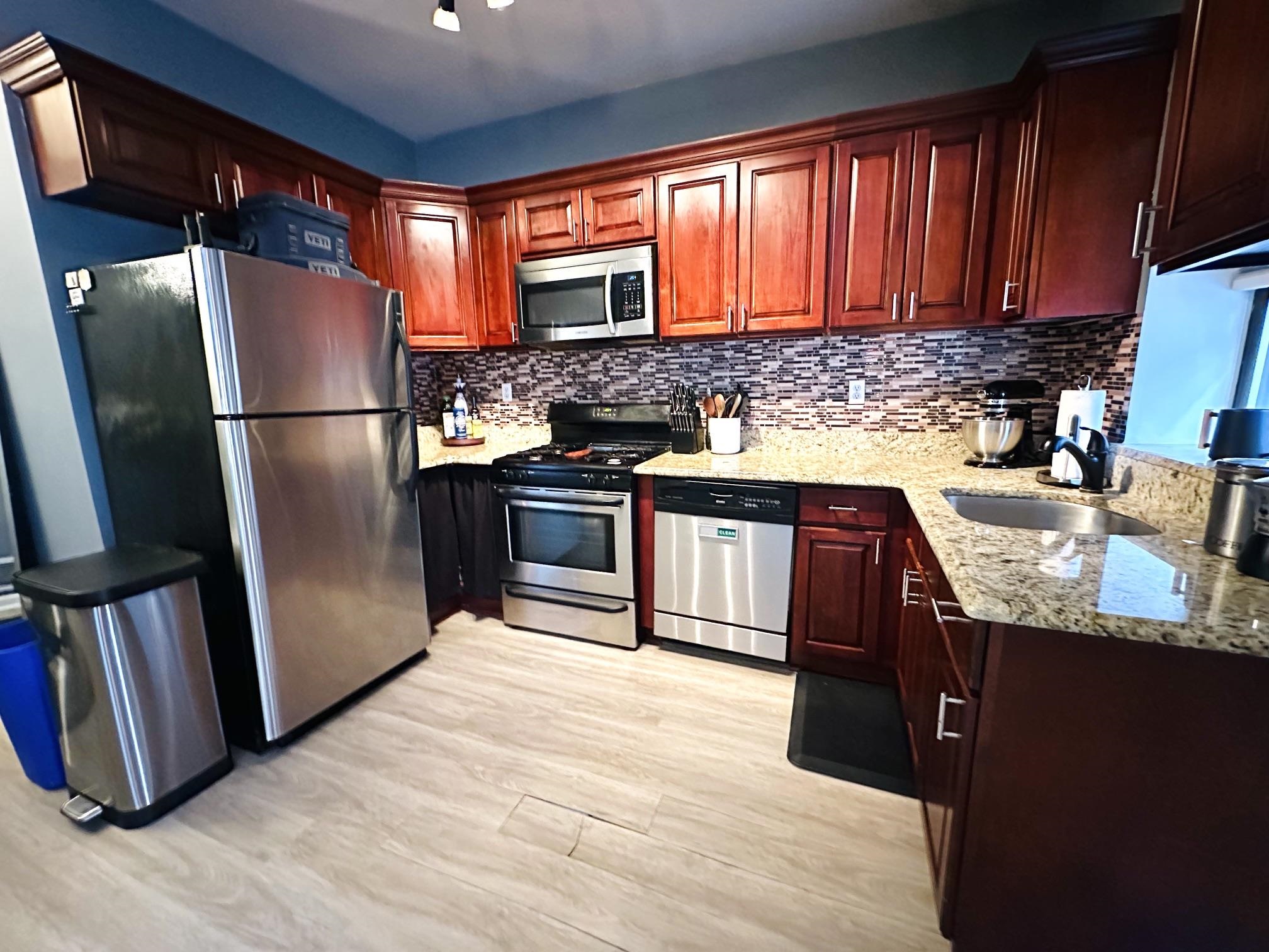 82 JACKSON ST - Photo 4