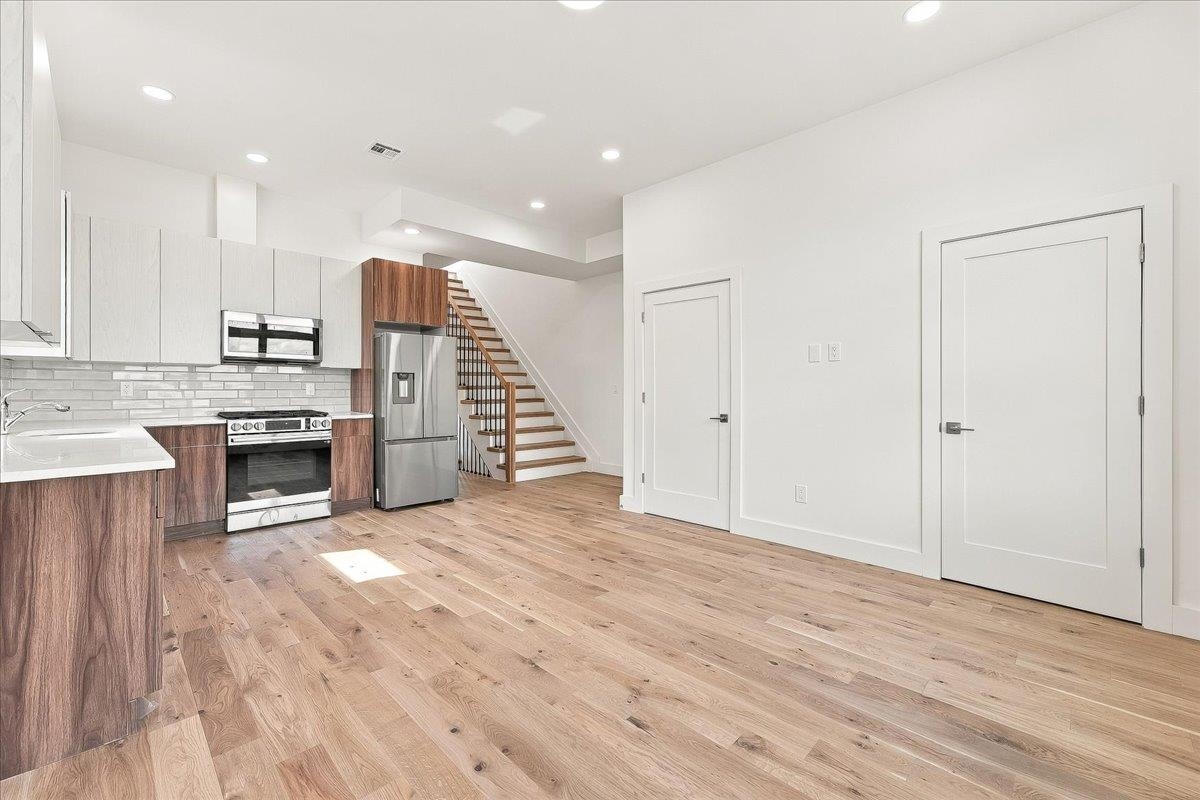 24 WEST 19TH ST - Photo 5