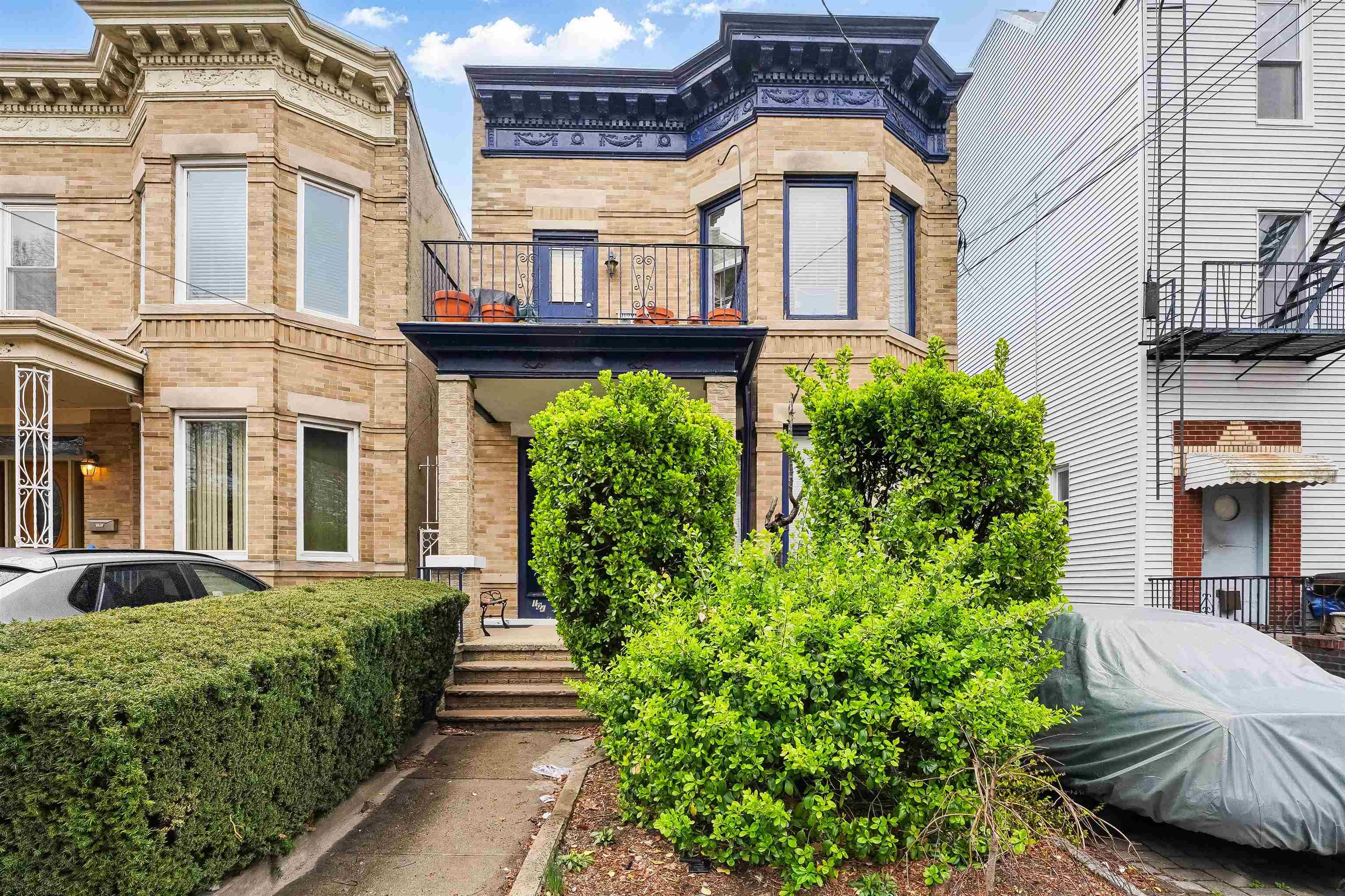104 HIGHPOINT AVE - Photo 2