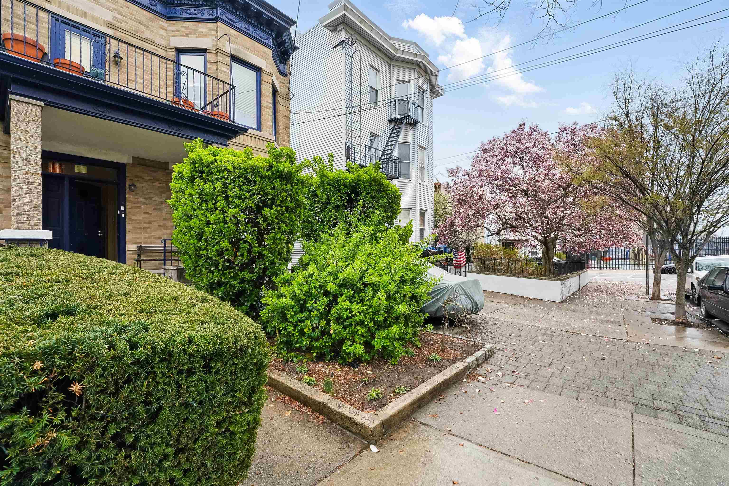 104 HIGHPOINT AVE - Photo 4