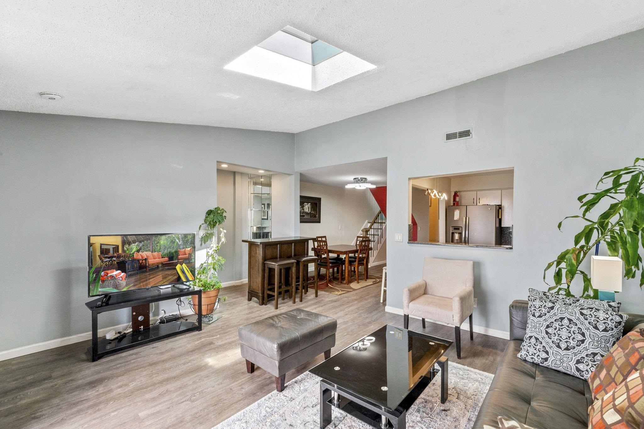 6411 LIBERTY AVE - Photo 5