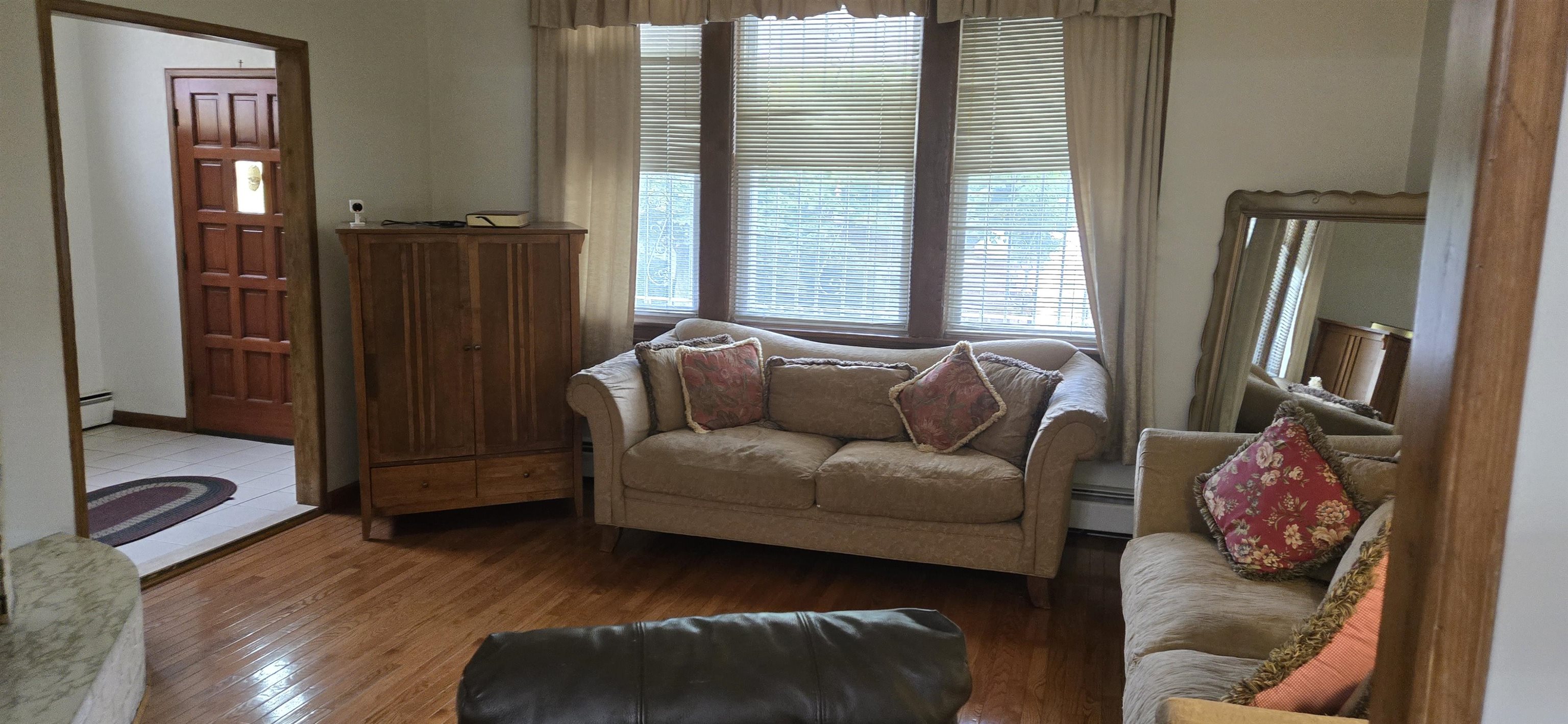 411 74TH ST - Photo 3