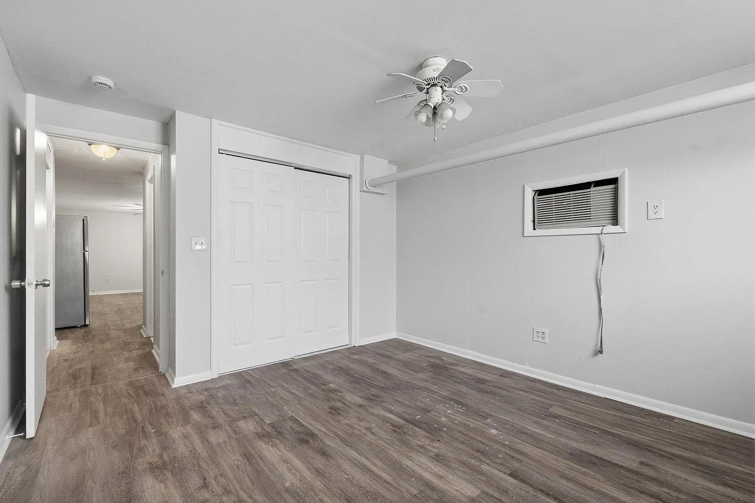 761 AVENUE A - Photo 2
