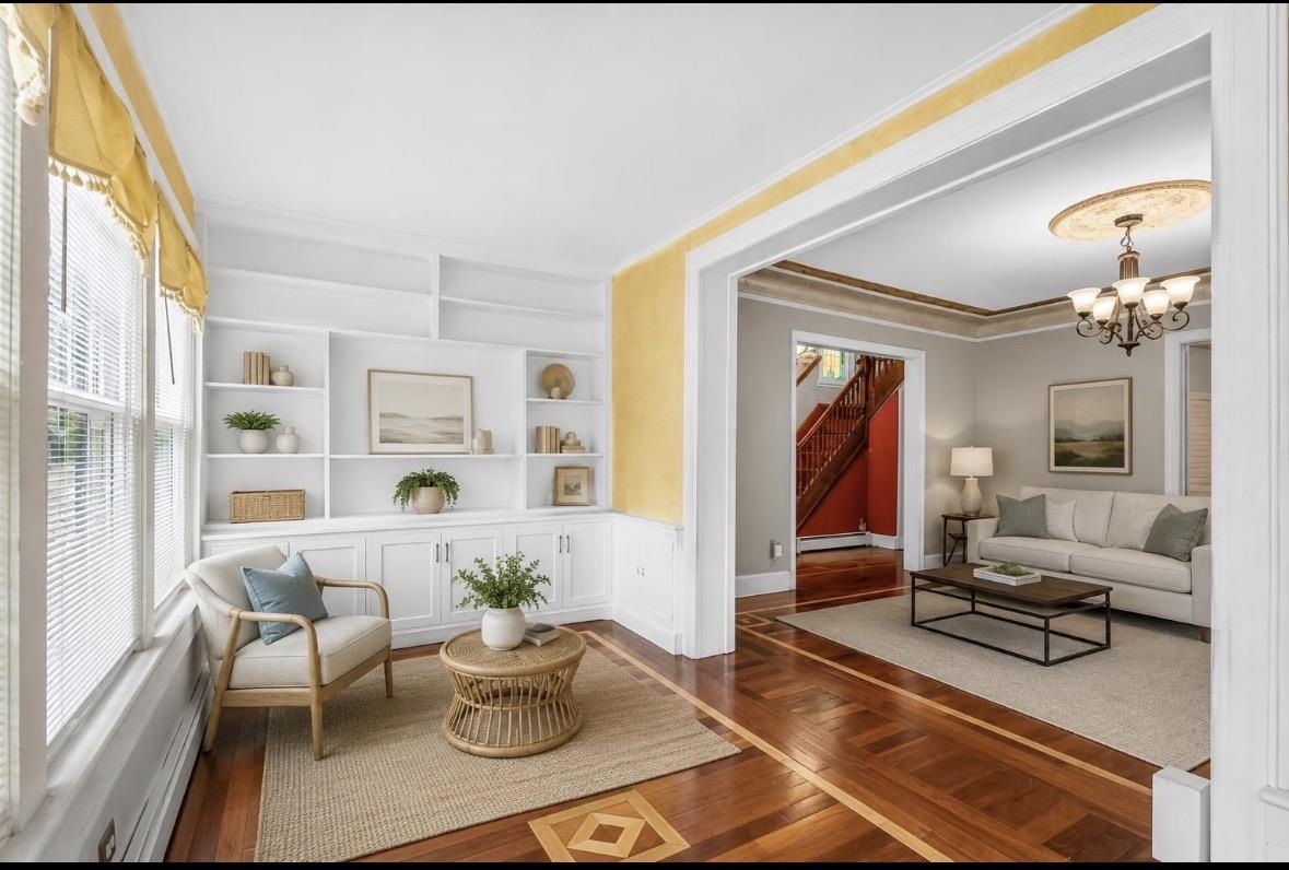 20 75TH ST - Photo 2