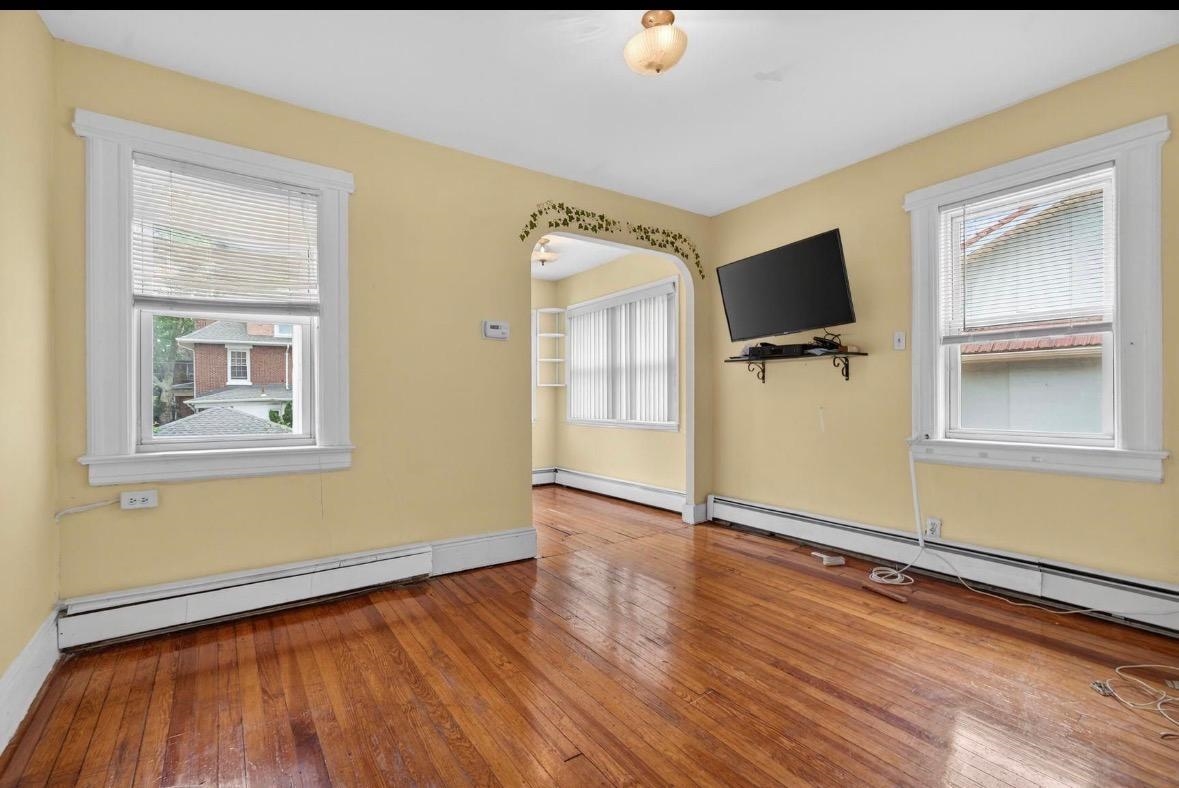 20 75TH ST - Photo 5