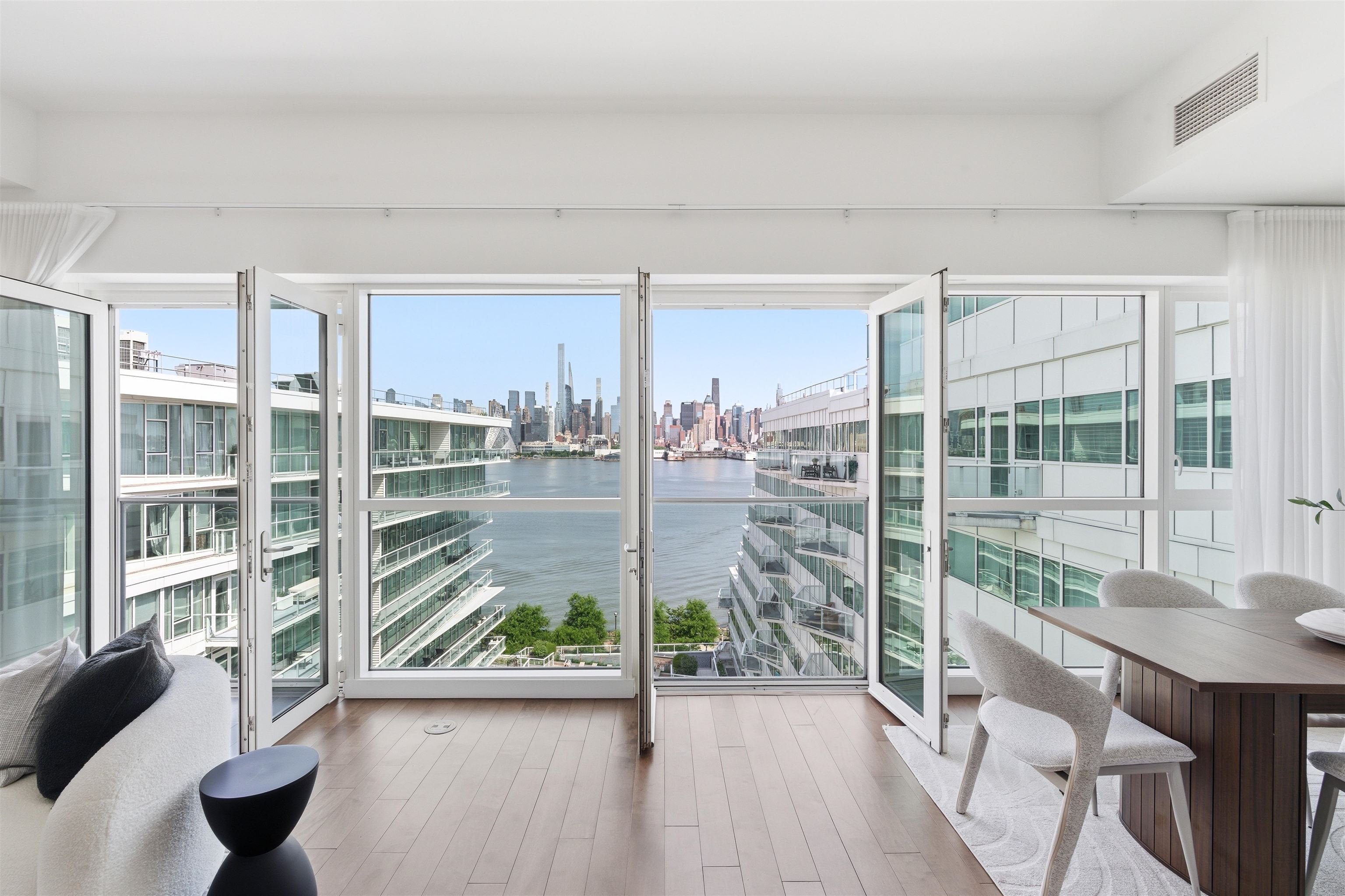 800 AVENUE AT PORT IMPERIAL - Photo 2
