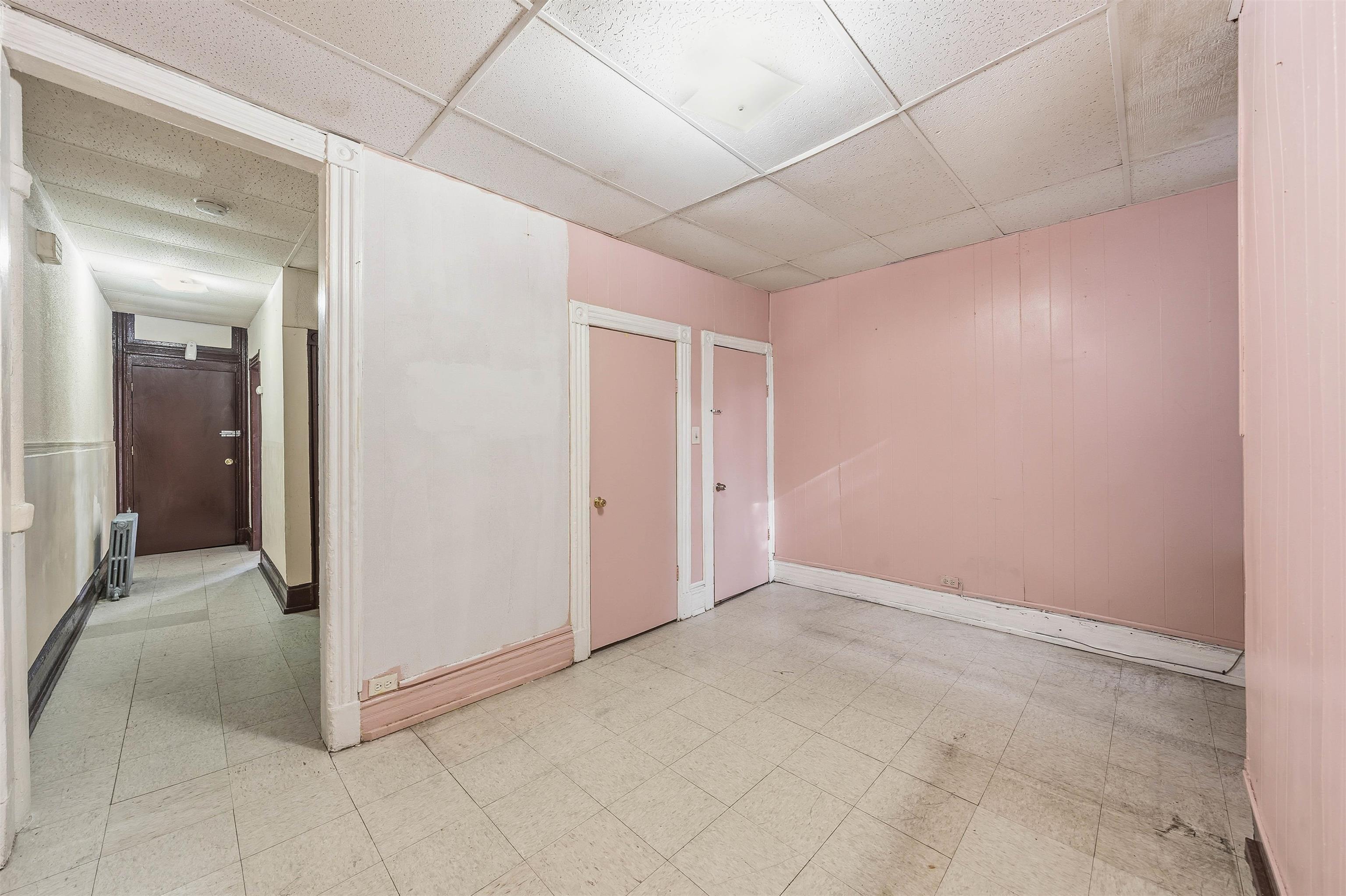 73 VIRGINIA AVE - Photo 4