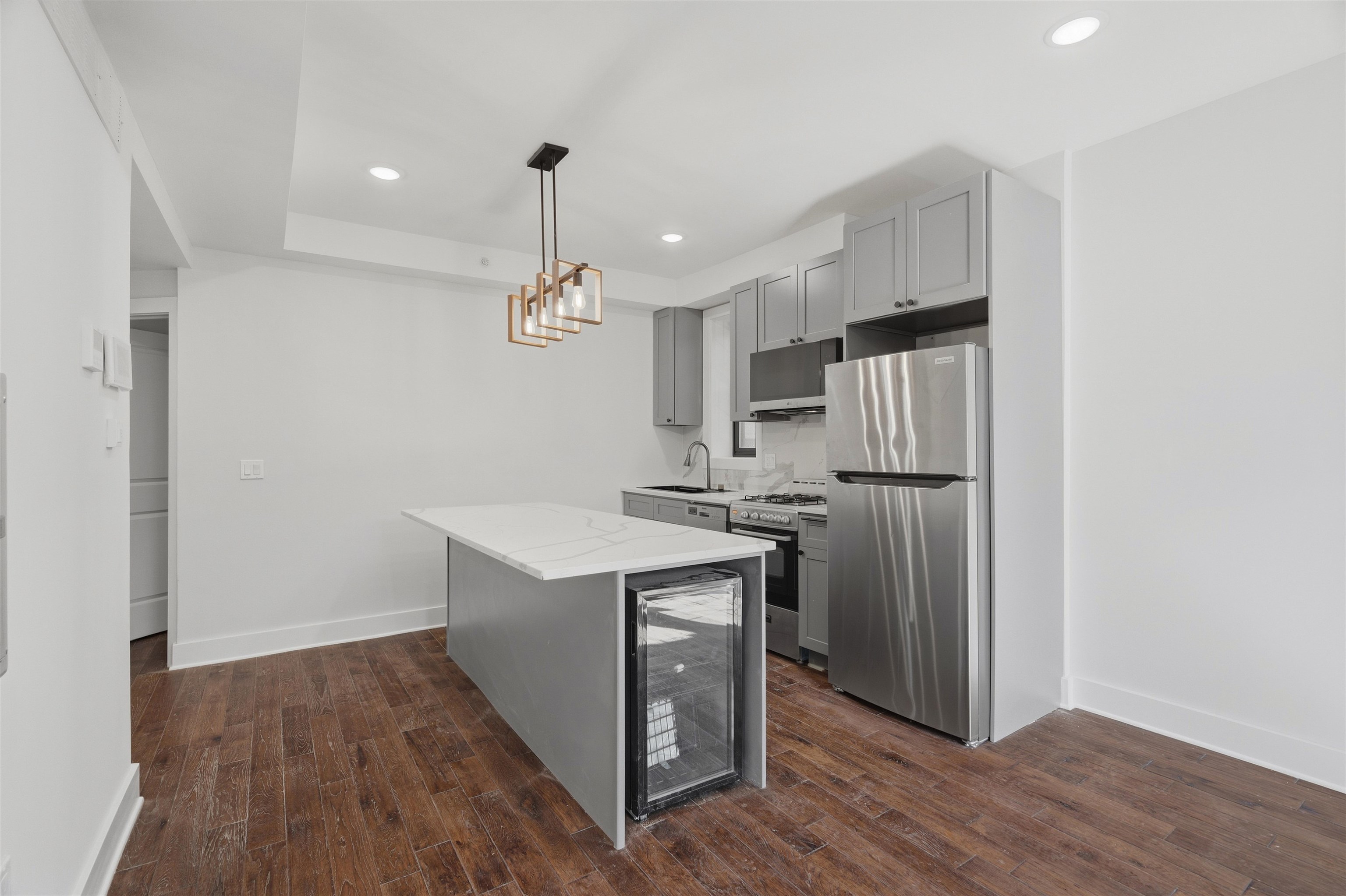 104 GLENWOOD AVE - Photo 5