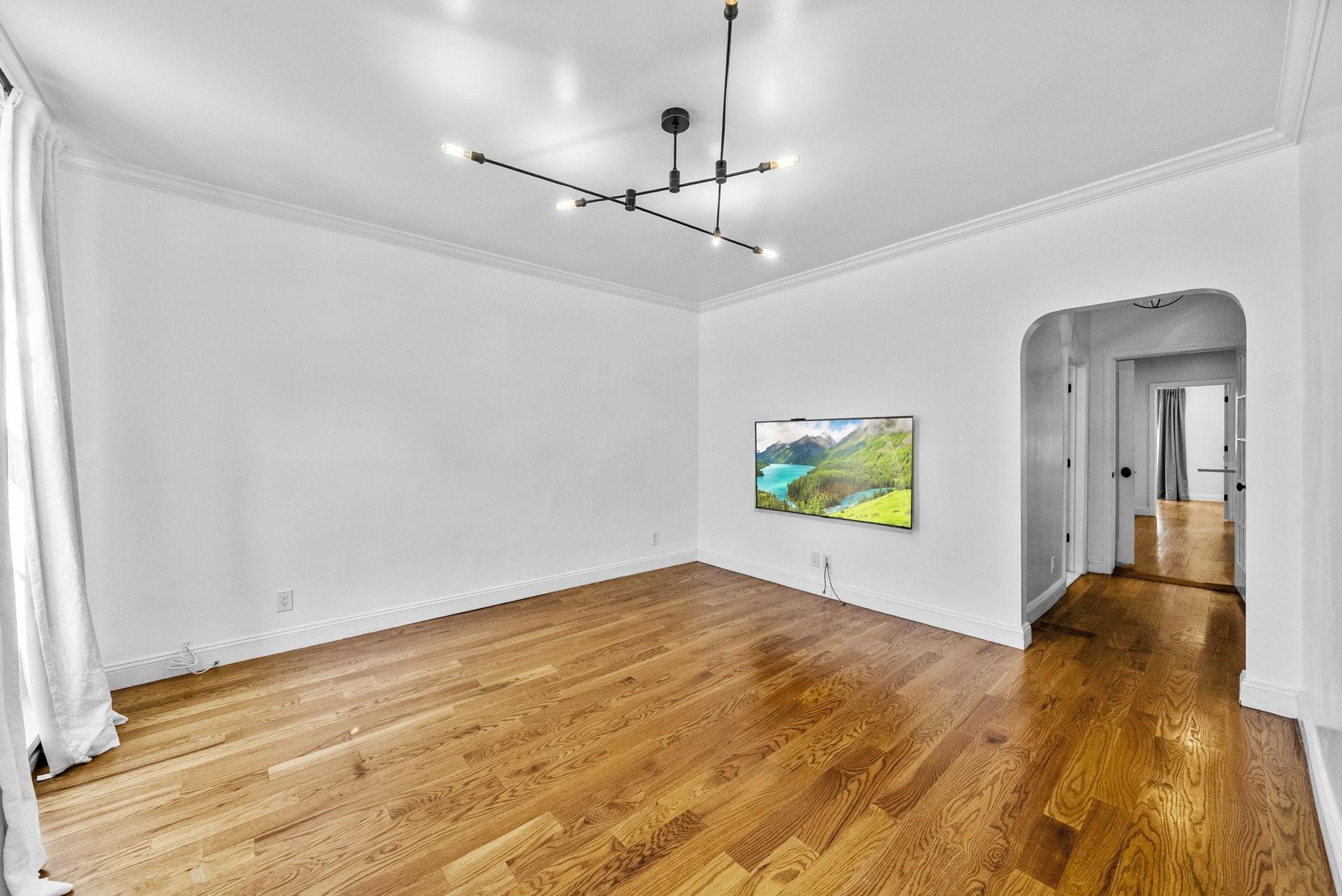 66 IRVING ST - Photo 5