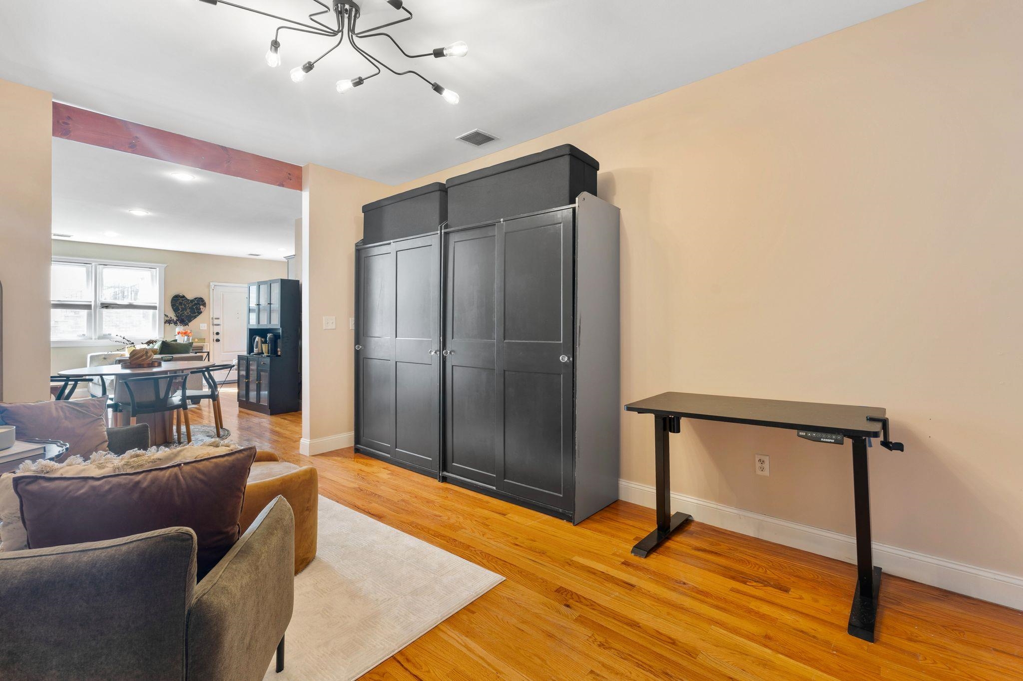 220 7TH ST - Photo 3