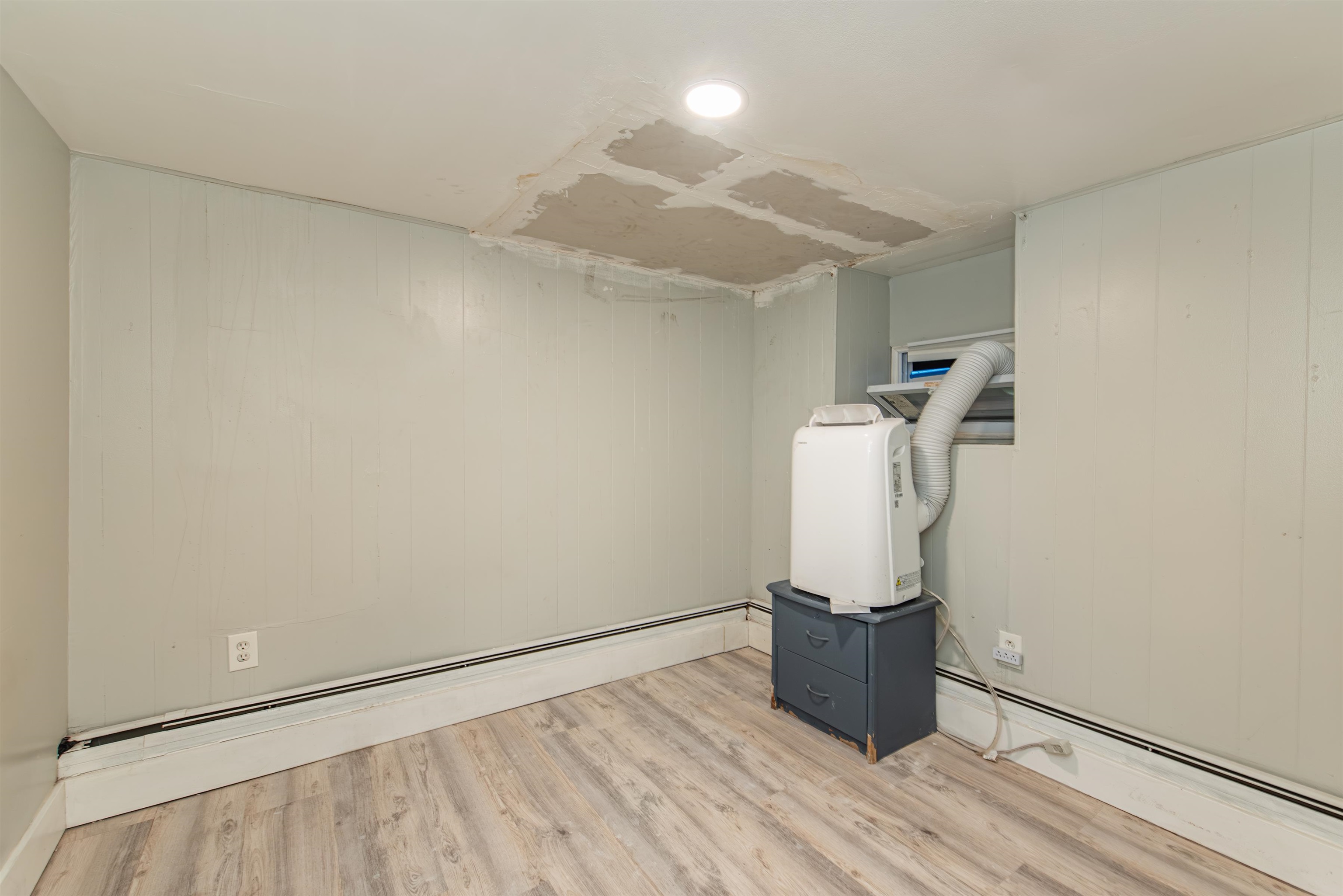 132 TERRACE AVE - Photo 5