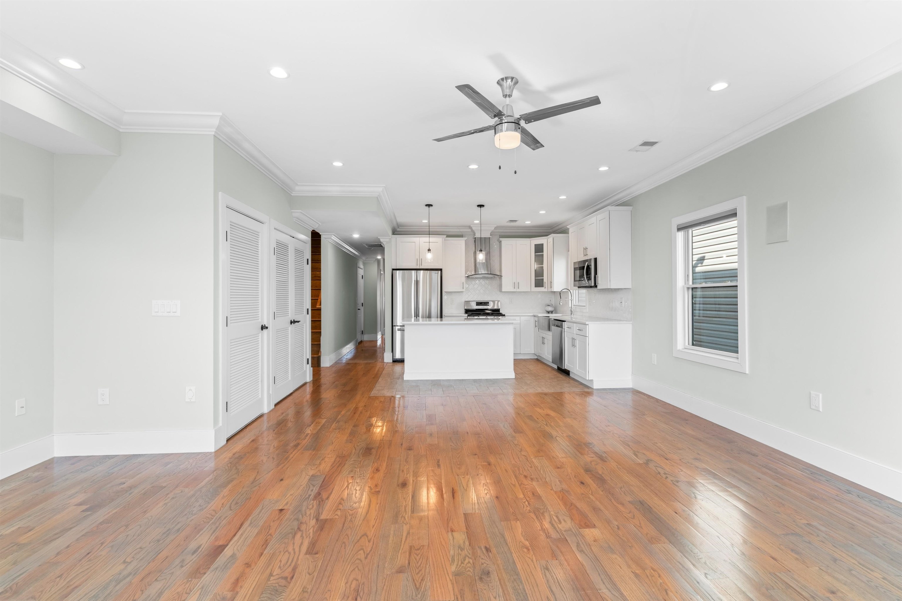104 POPLAR ST - Photo 5
