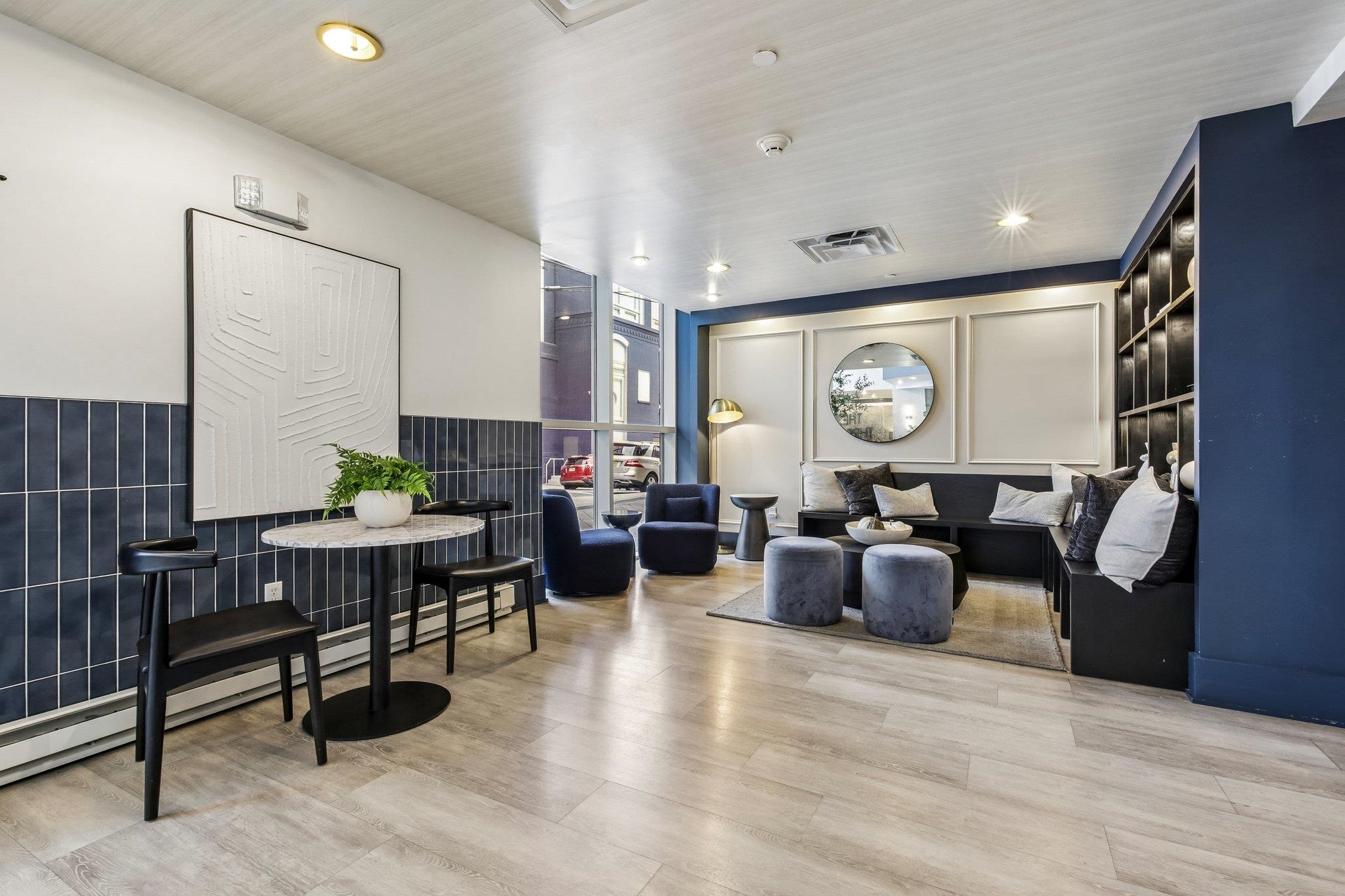 3312 HUDSON AVE - Photo 3