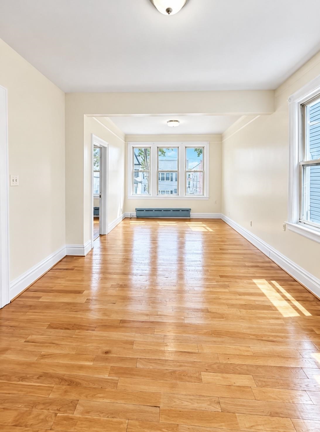 160 CARLTON AVE - Photo 3