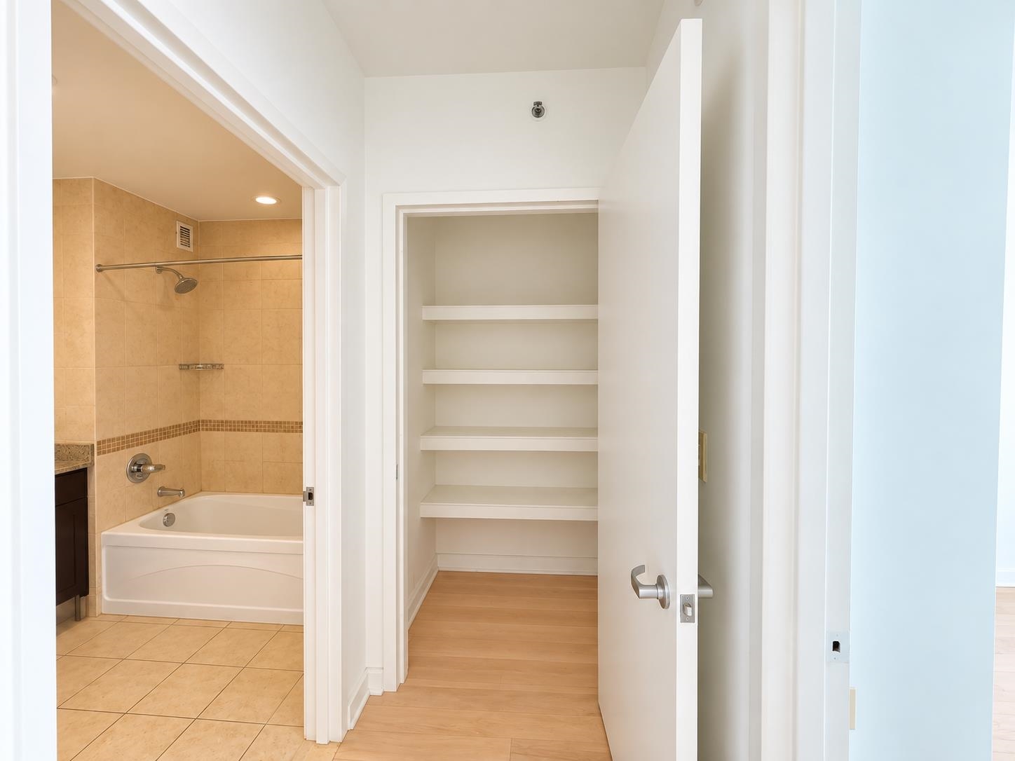 20 NEWPORT PARKWAY #2702