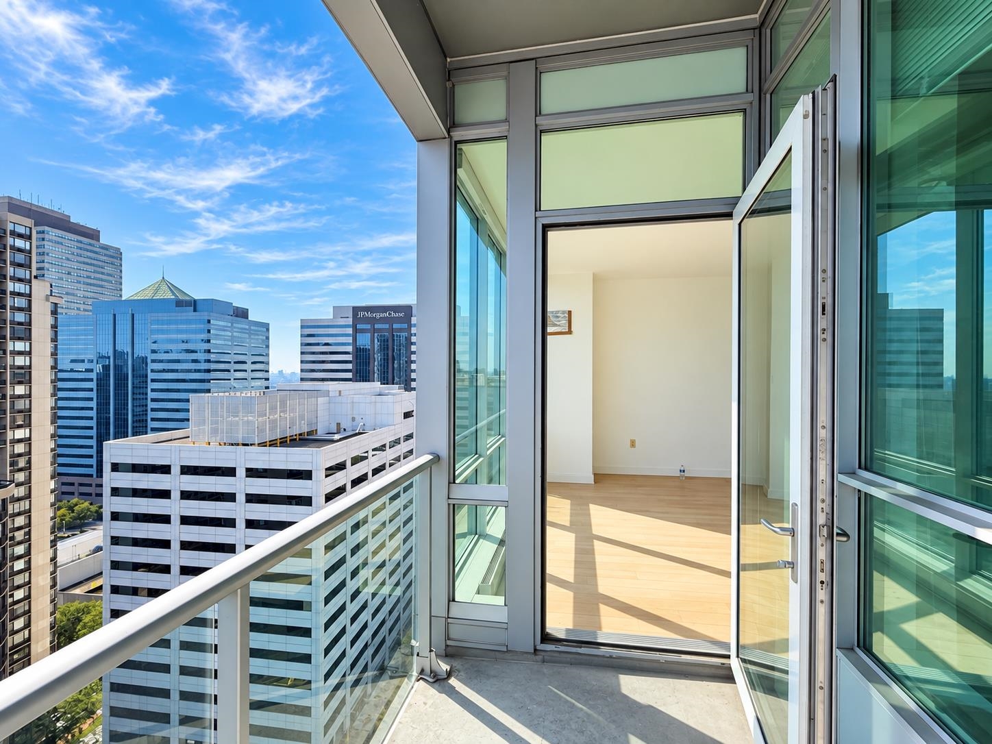 20 NEWPORT PARKWAY - Photo 5
