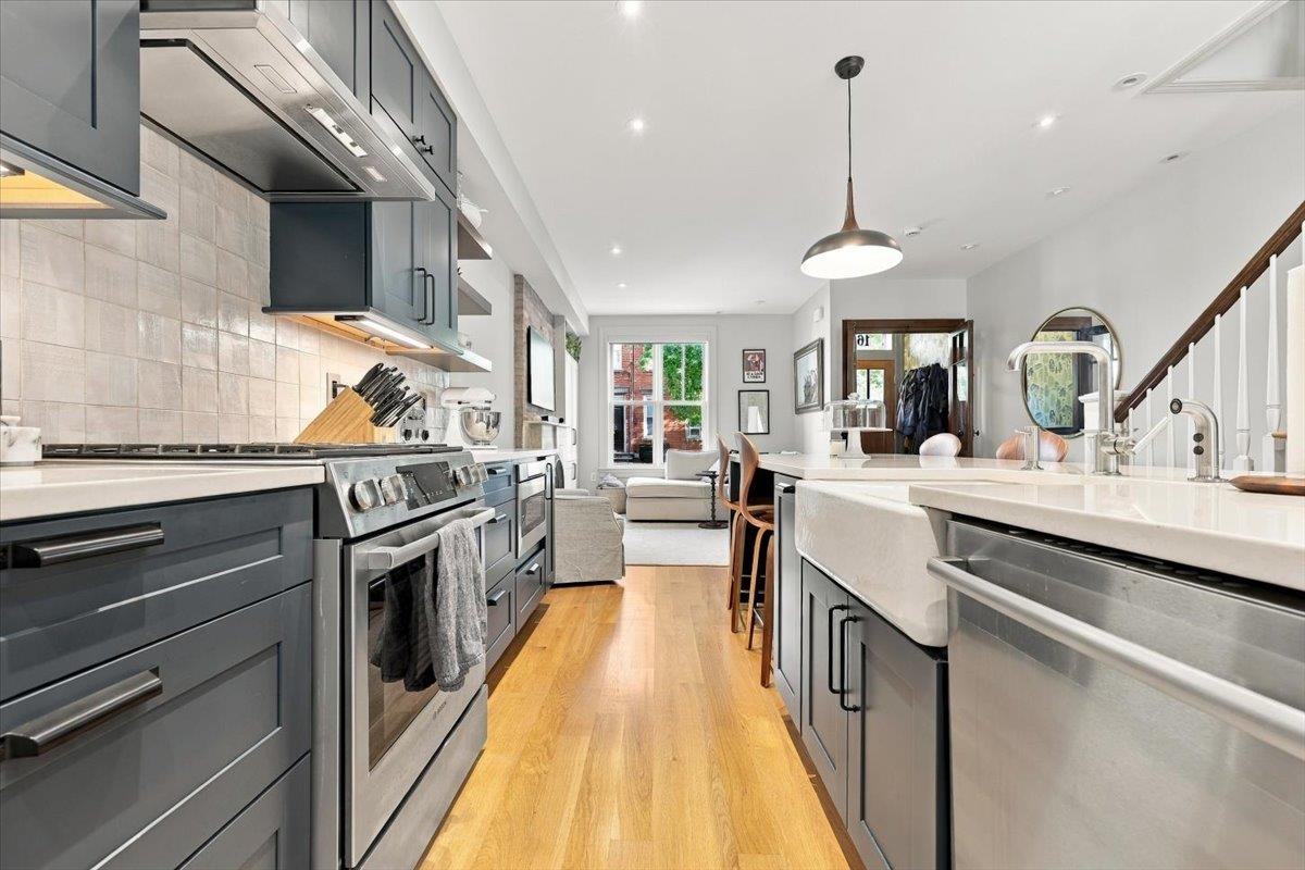 163 8TH ST - Photo 3