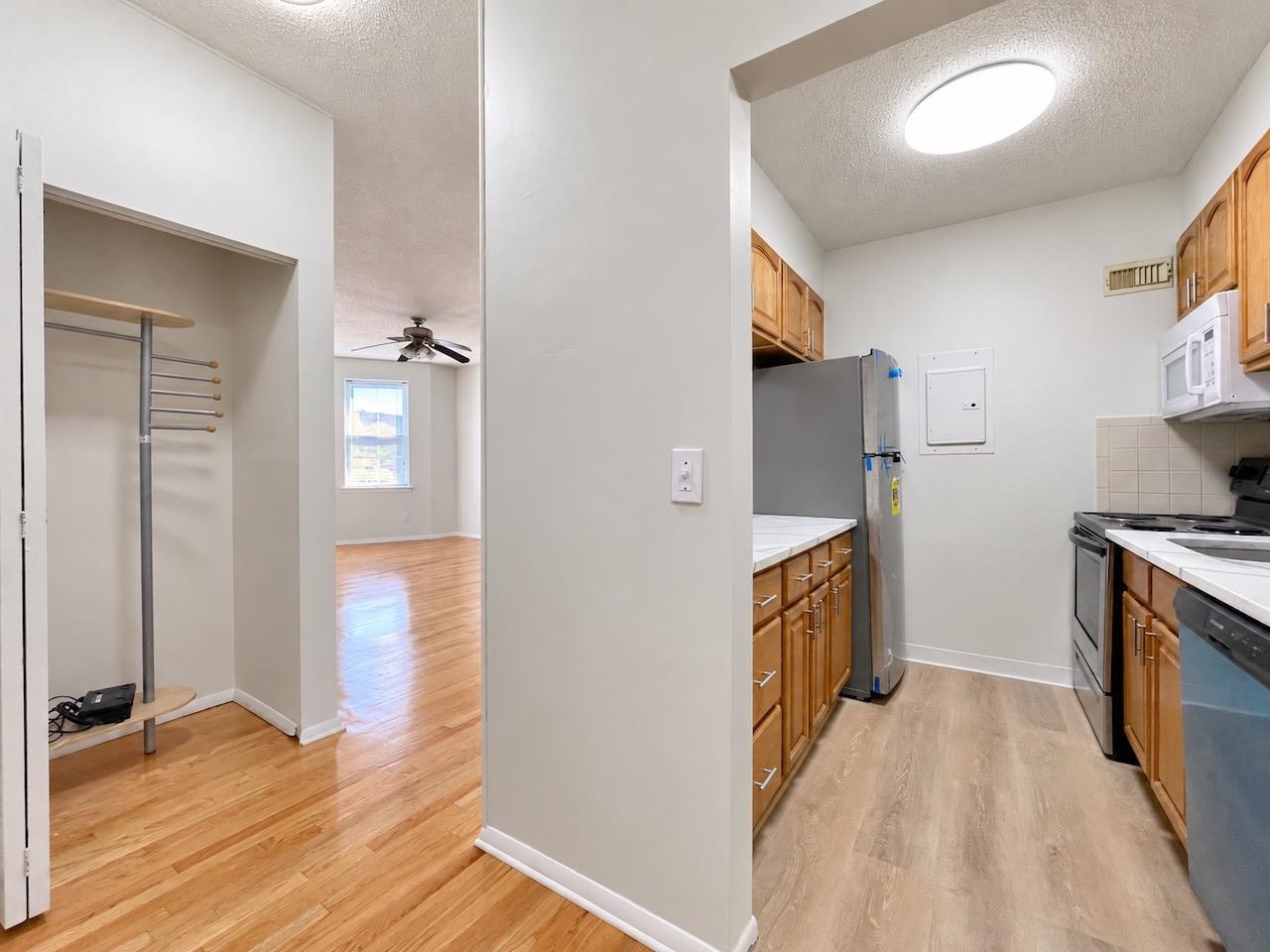 43-49 VAN WAGENEN AVE - Photo 3