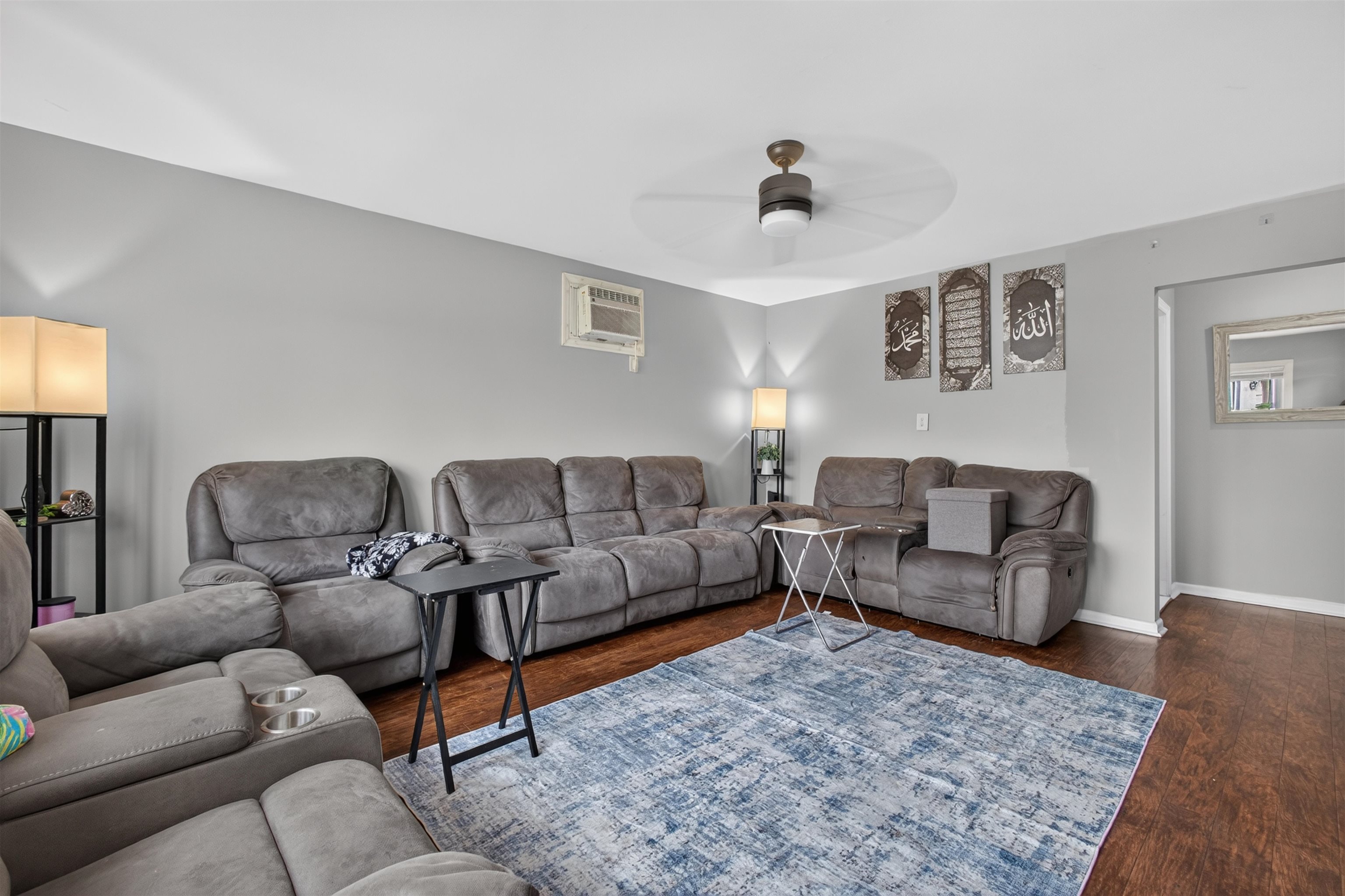 1611 86TH ST - Photo 3