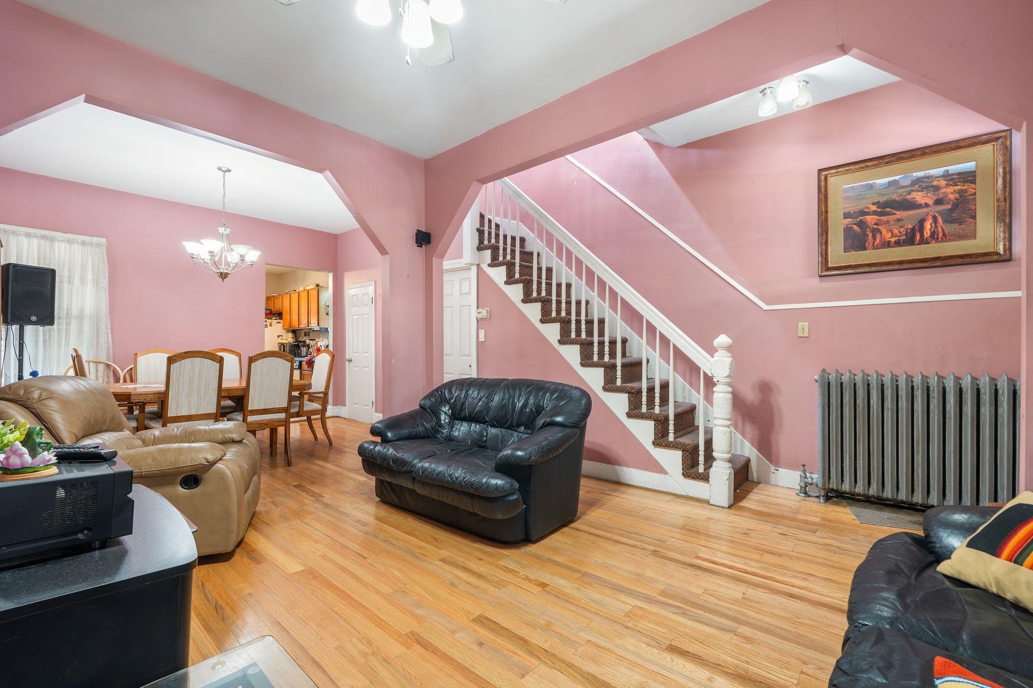 159 BOYD AVE - Photo 4