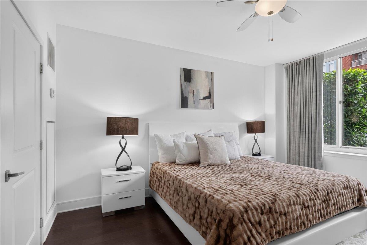 1100 MAXWELL LANE - Photo 3
