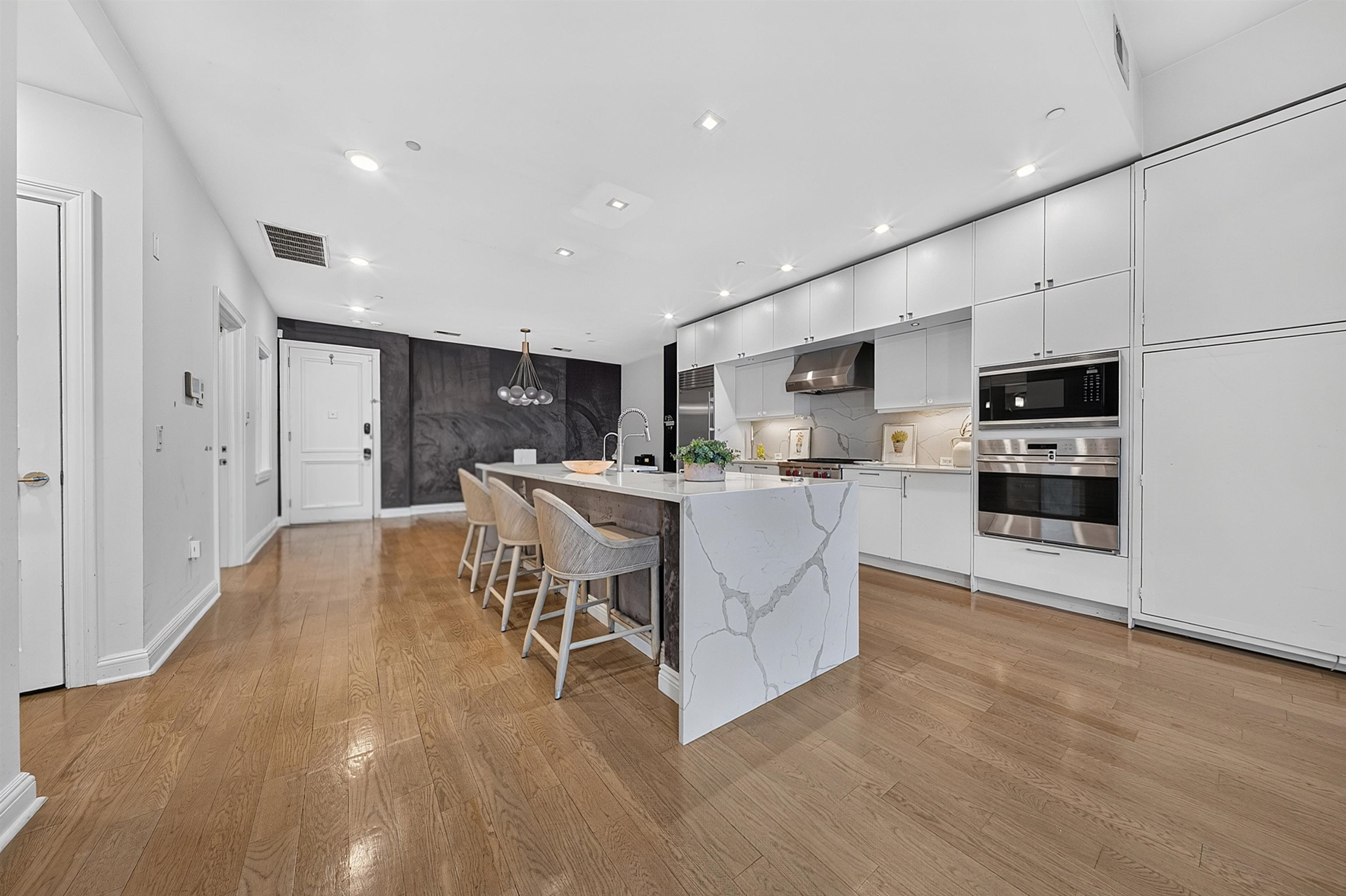 9 SOMERSET LANE - Photo 4