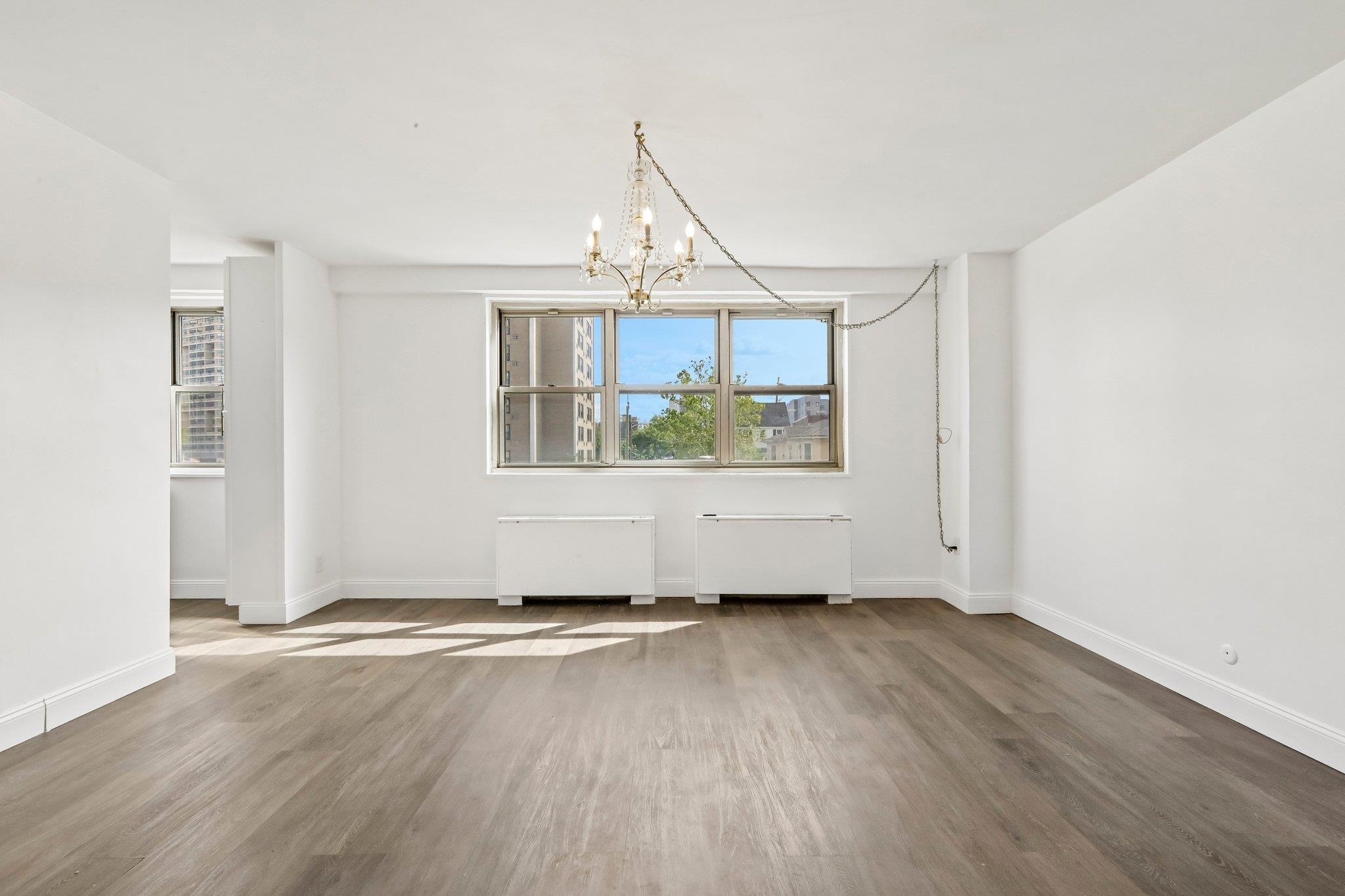 7100 BLVD EAST - Photo 2